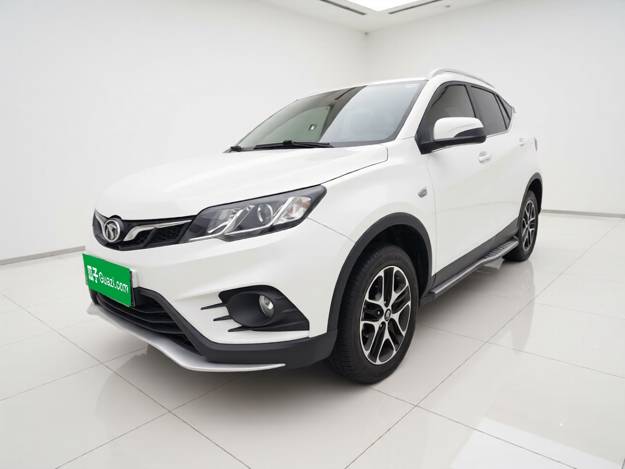 Soueast DX3 2016 Soueast DX3 2016 imagen de coche