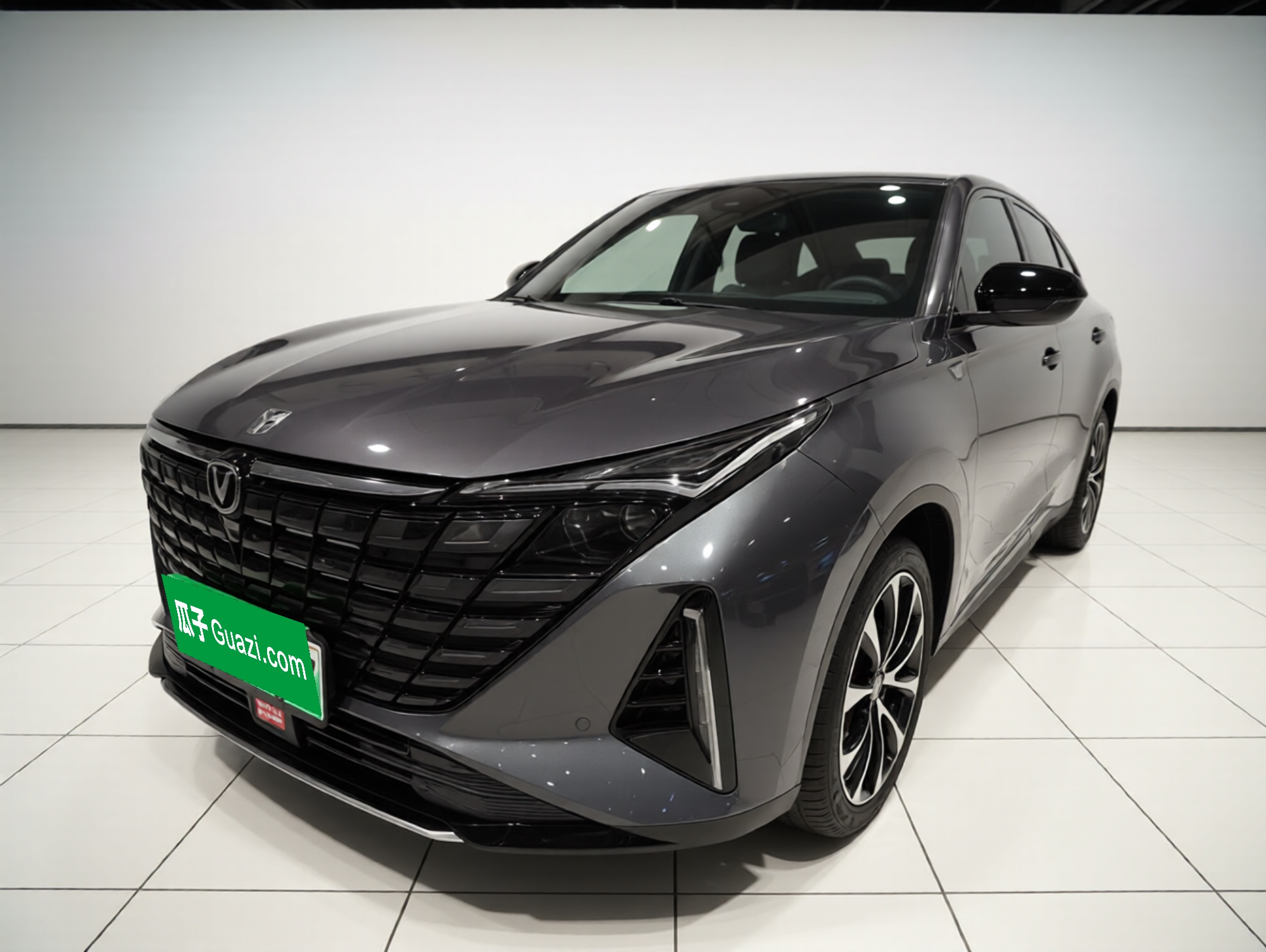 Changan UNI-Z PHEV 2024 car image 