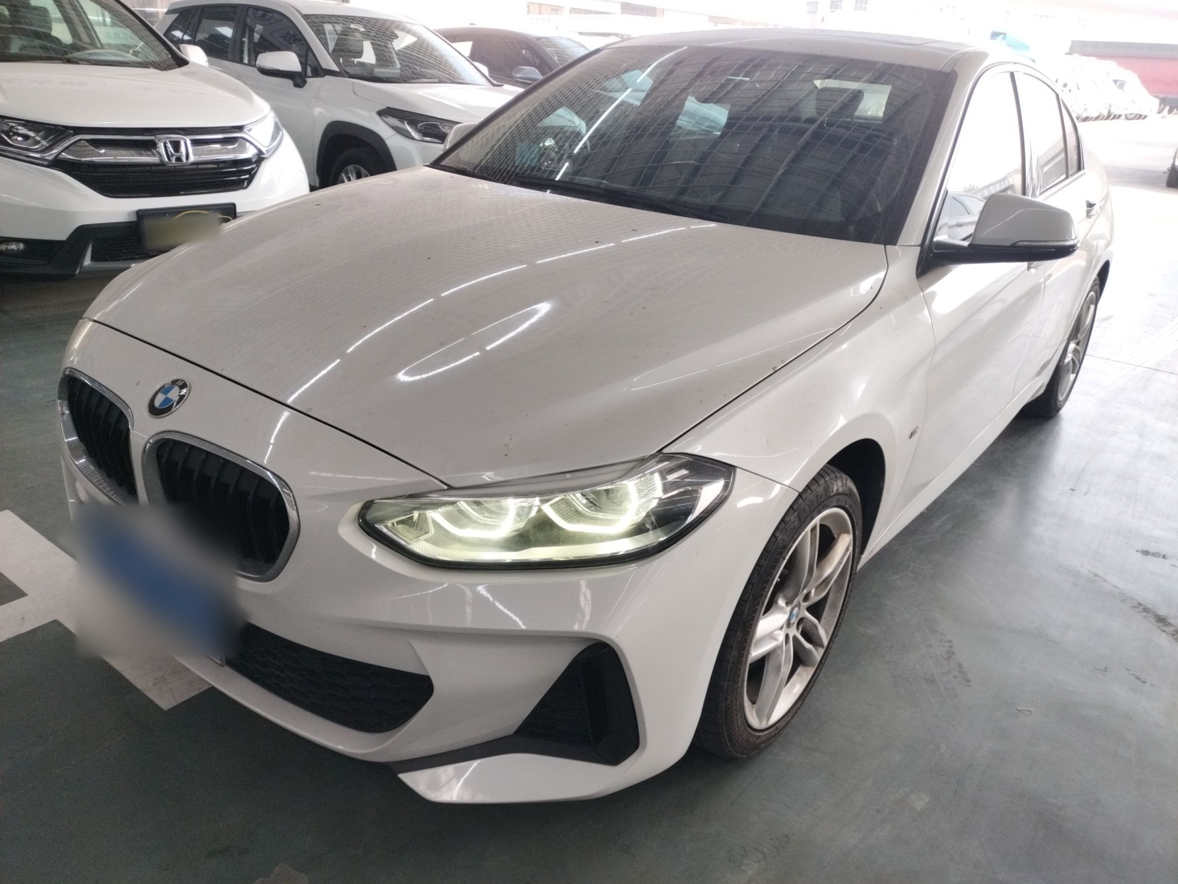 BMW 1 Series 2020 car image 