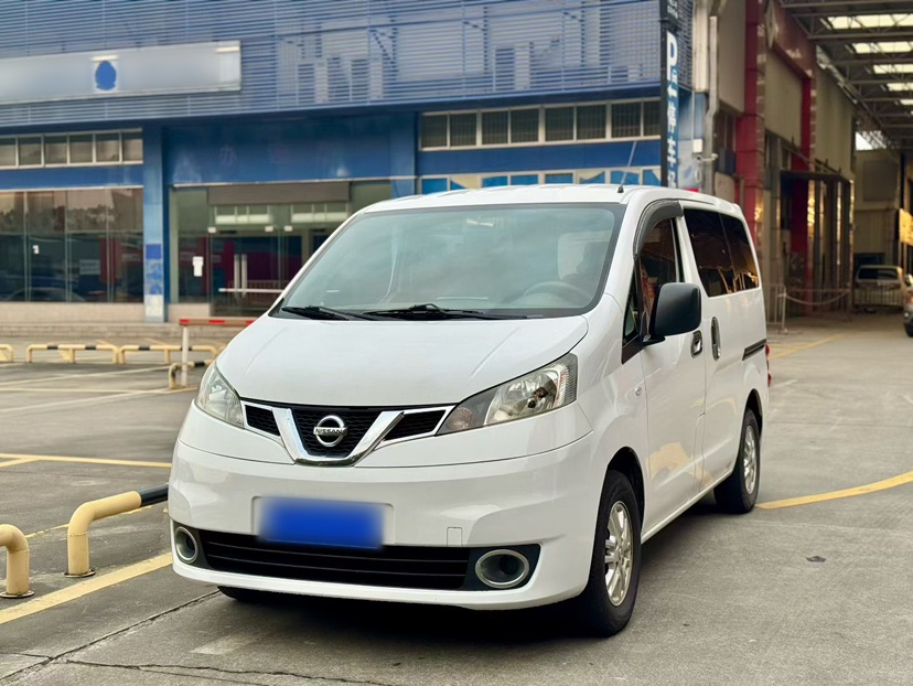 Nissan NV200 2017 汽车图片 