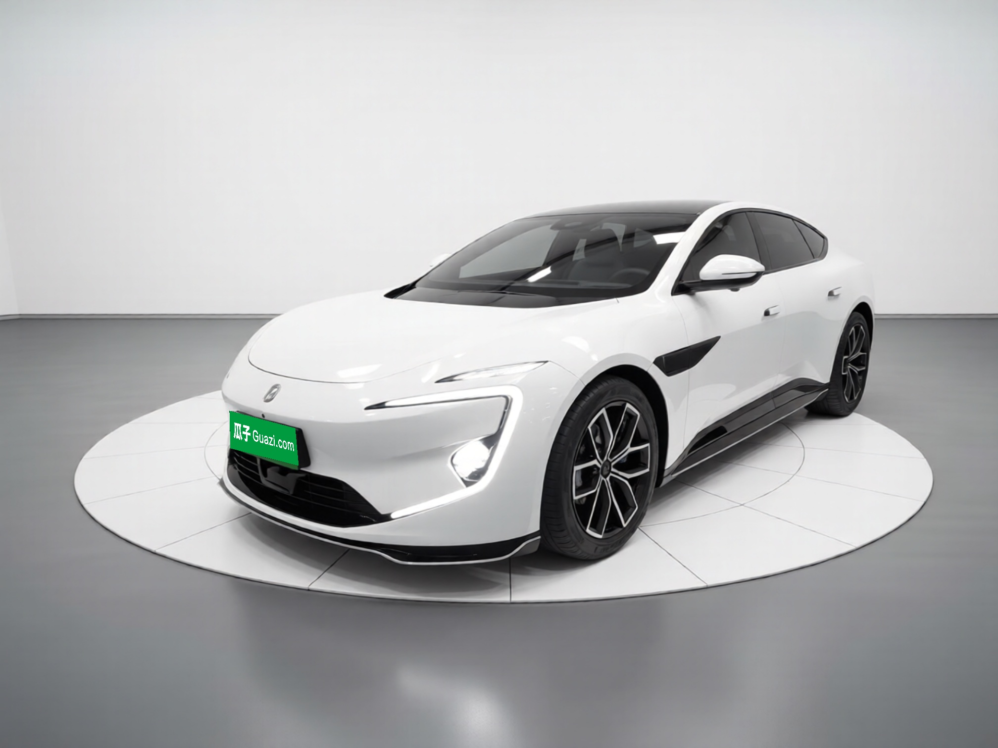 Avatr 12 2024 Avatr 12 2024 car image