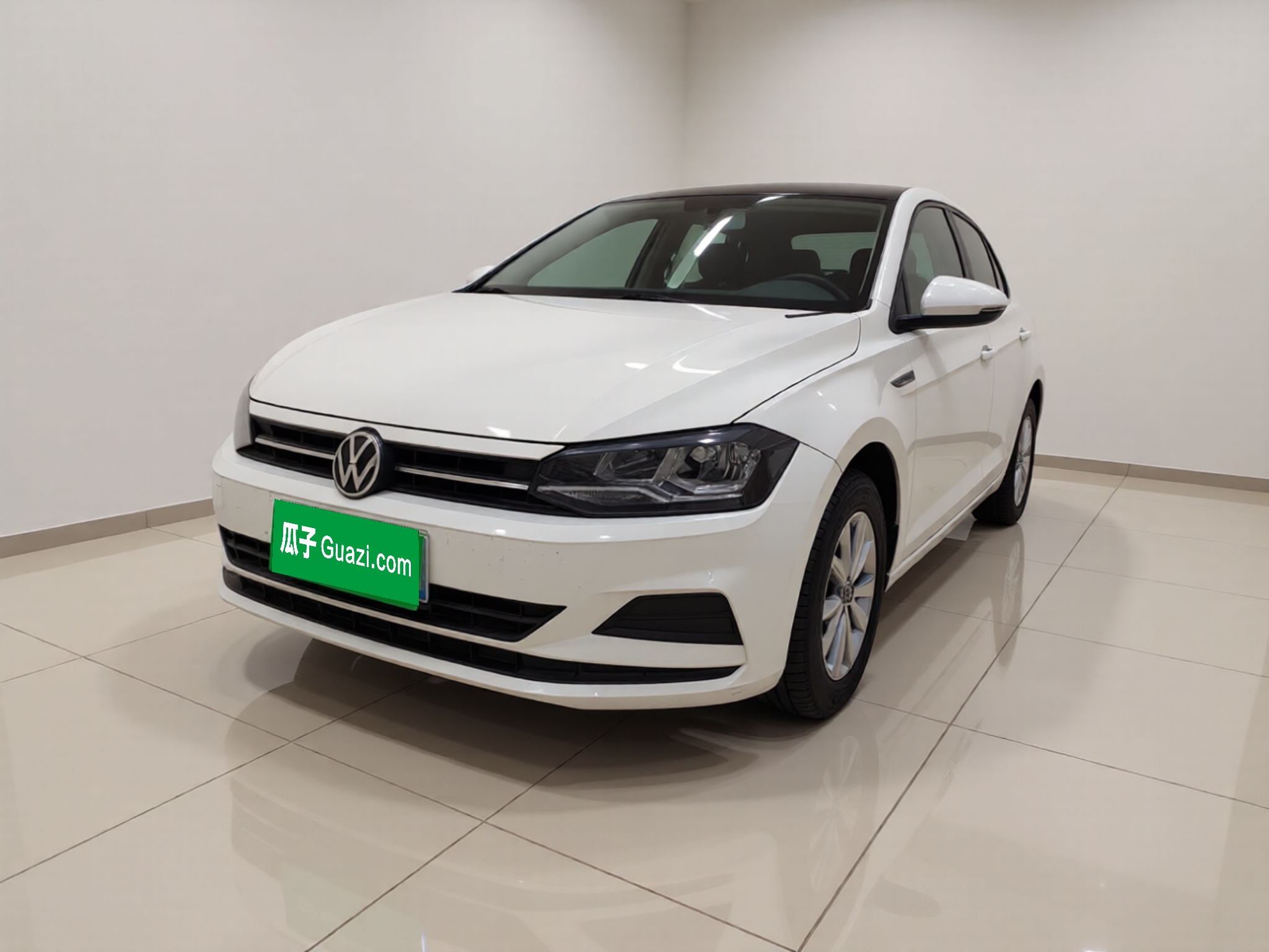 Polo 2022 car image 