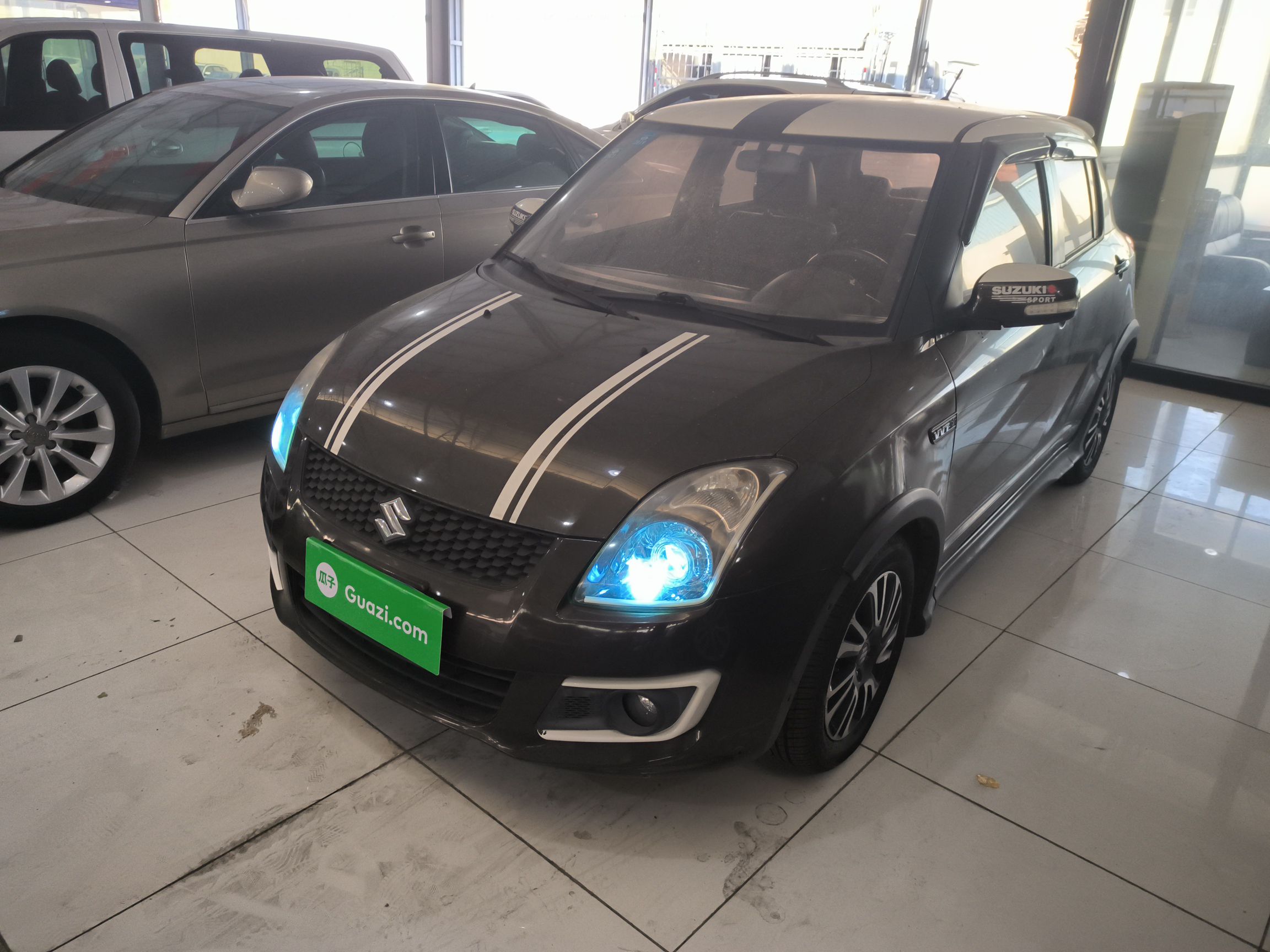 Suzuki Swift 2017 car image 