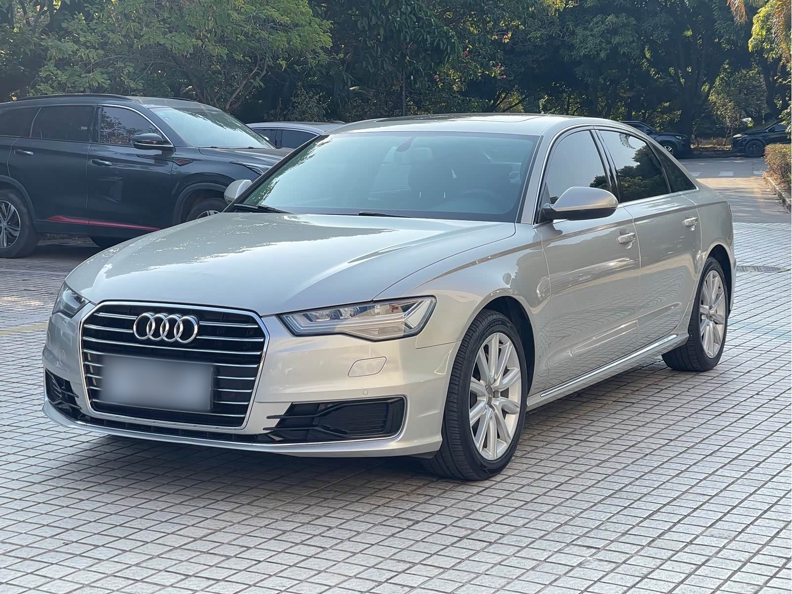Audi A6L 2018 car image 