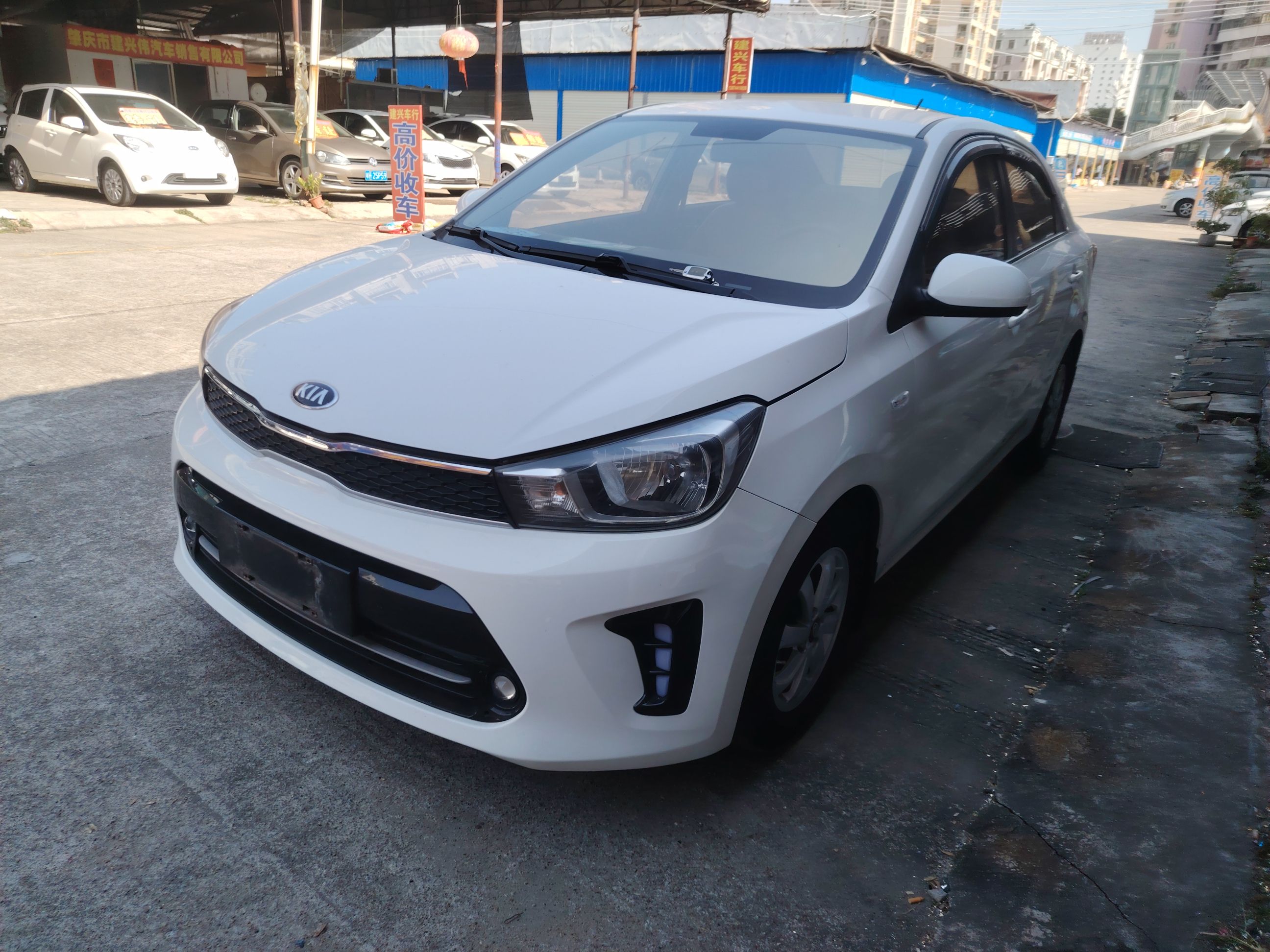 Kia Pegas 2018 汽车图片 