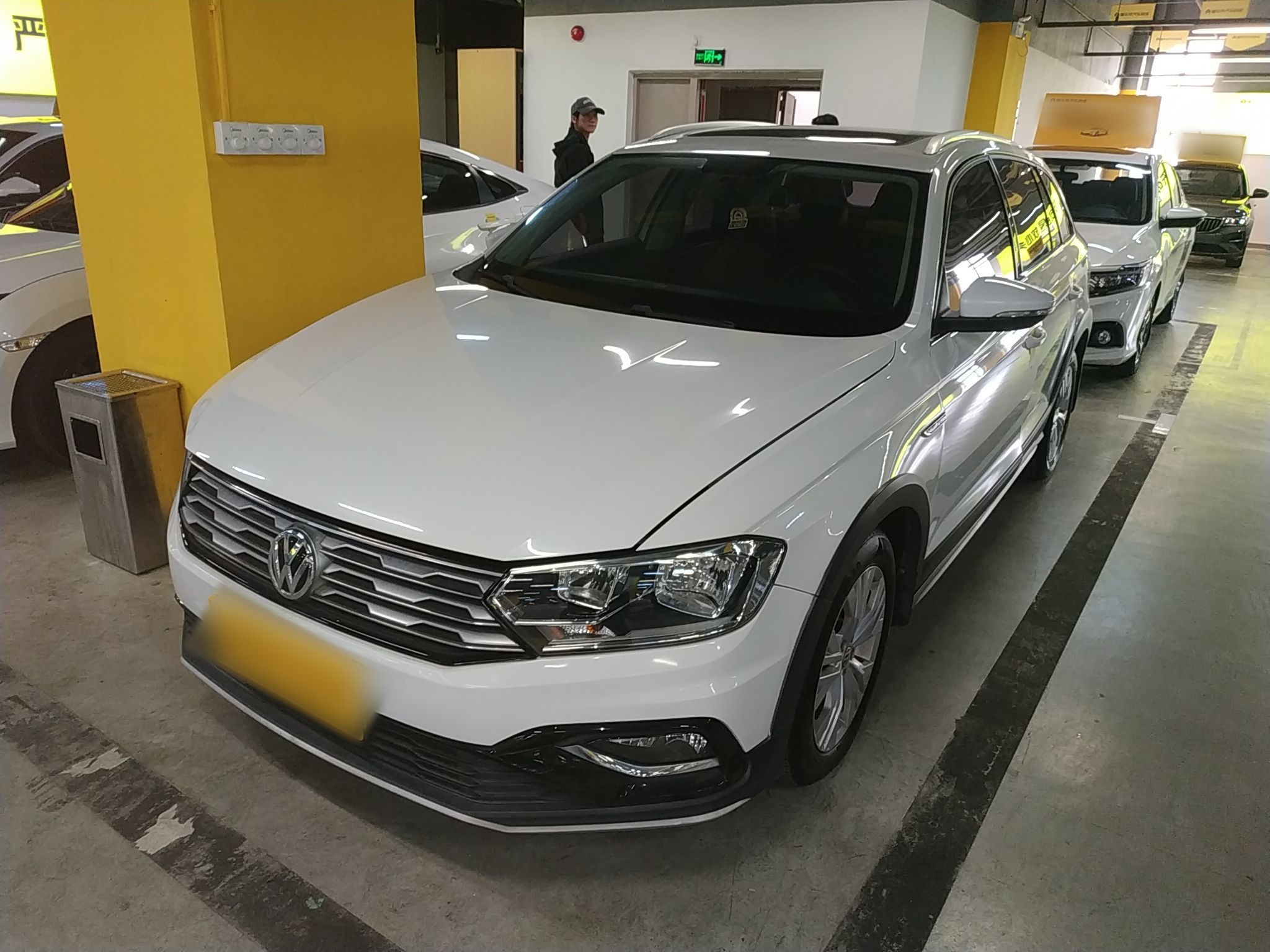 Volkswagen C-Trek 2017 Volkswagen C-Trek 2017 immagine di auto