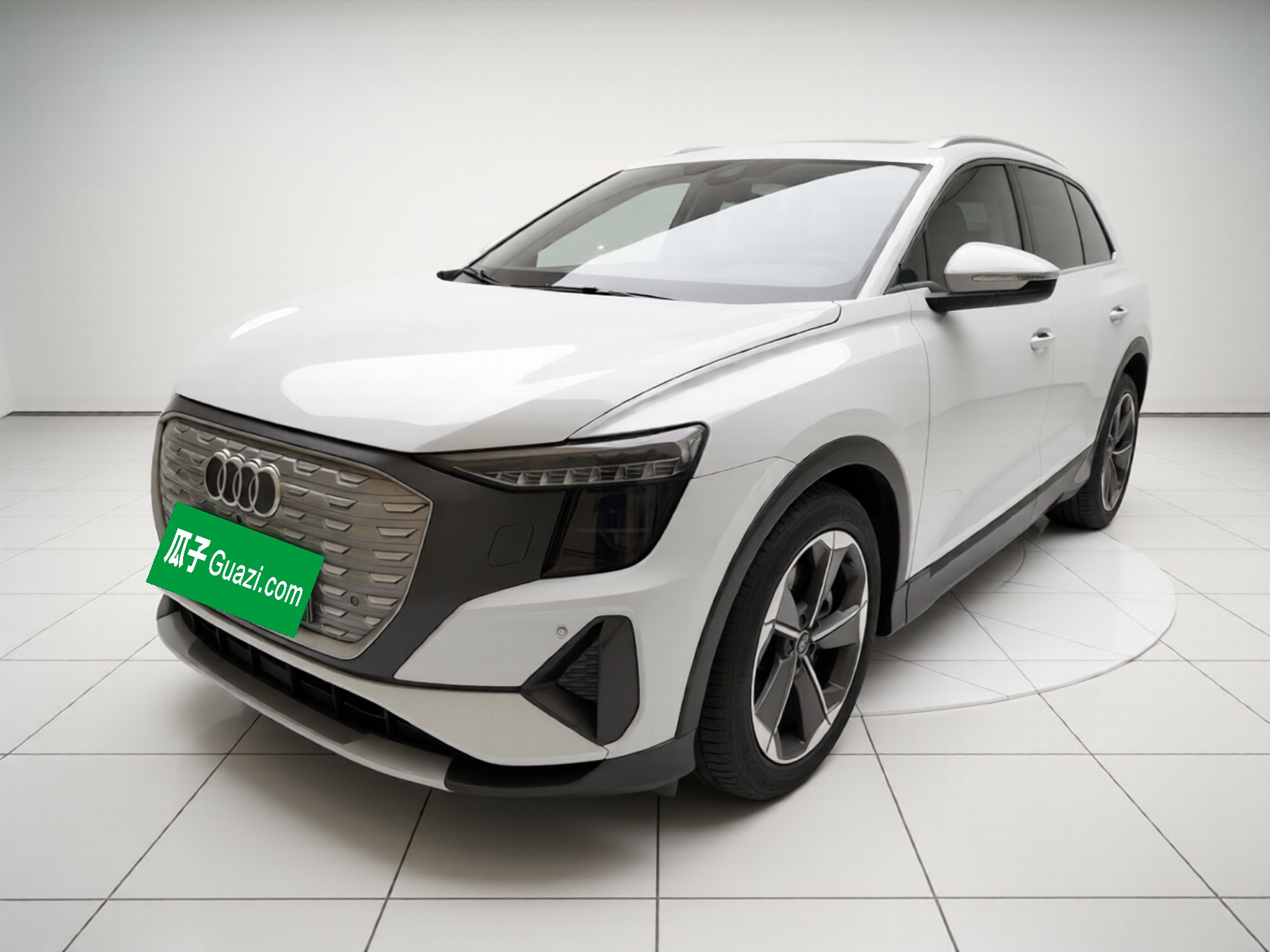 Audi Q5 e-tron 2022 Audi Q5 e-tron 2022 immagine di auto