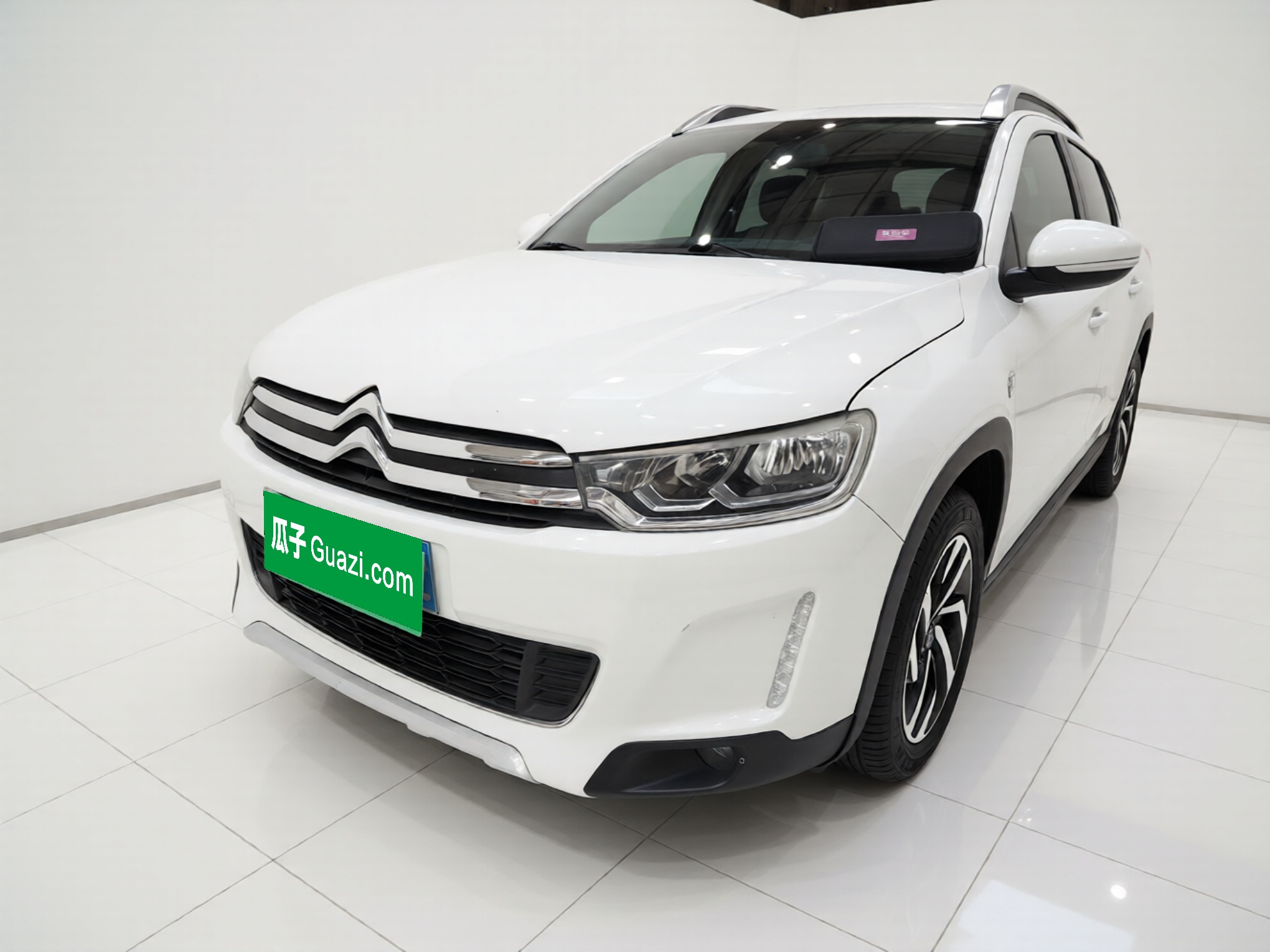 Citroen C3-XR 2016 Citroen C3-XR 2016 car image