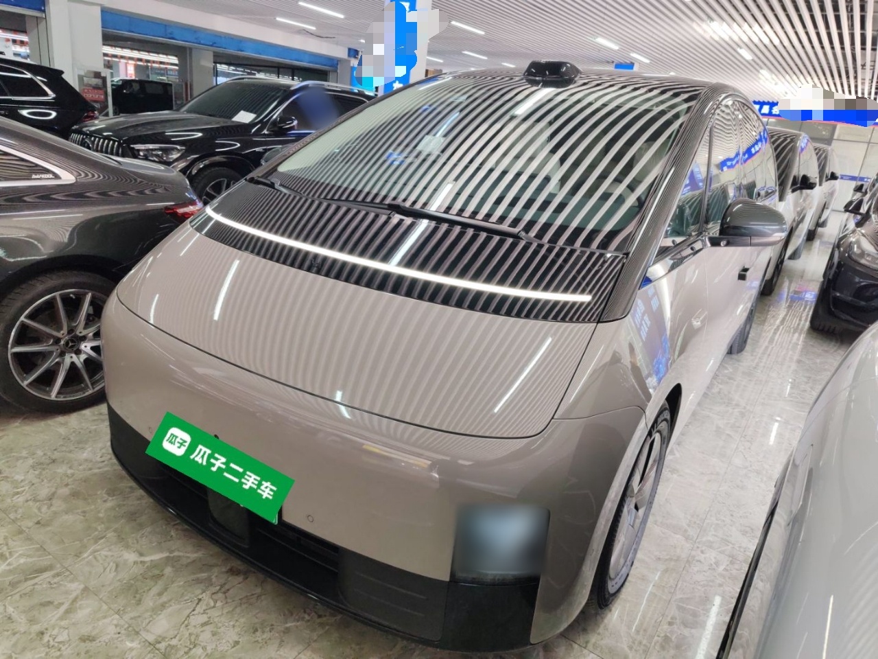 Li Mega 2025 汽车图片 