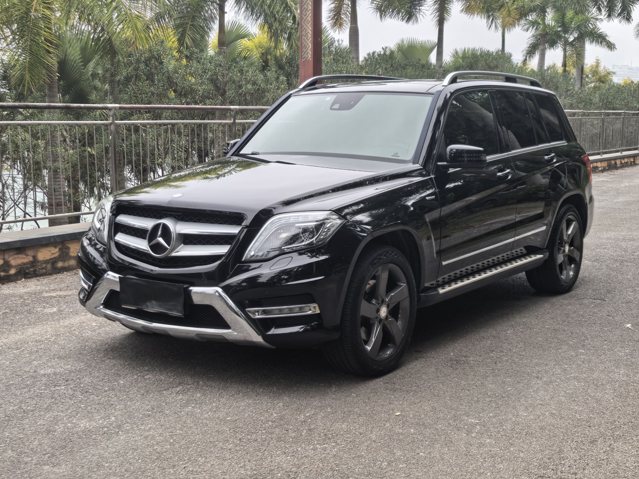 Mercedes-Benz GLK Class 2015 Mercedes-Benz GLK Class 2015 car image