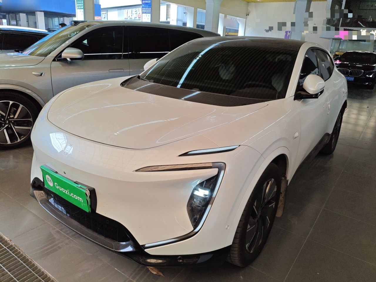 Avatr 07 2025 car image 