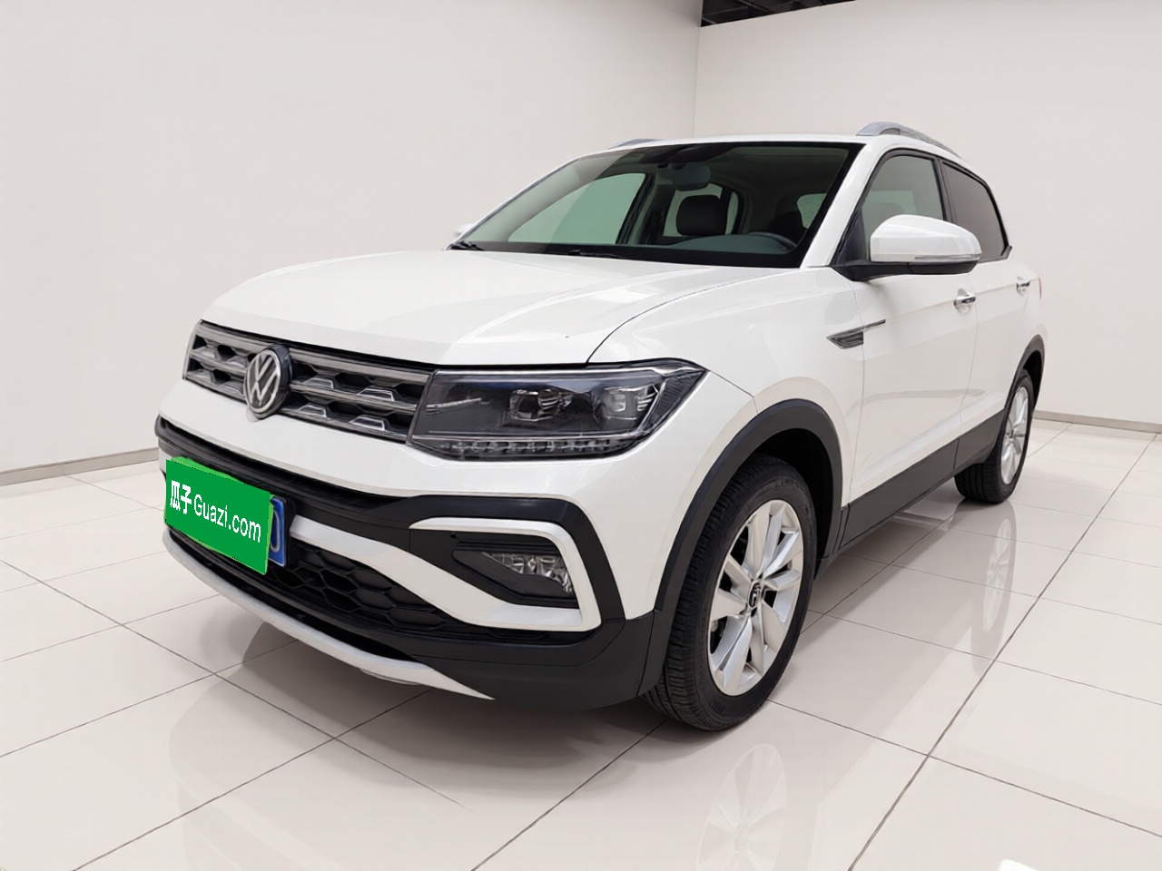 Volkswagen T-Cross 2021 Volkswagen T-Cross 2021 car image