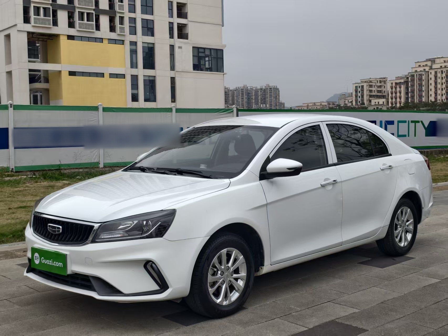 GEELY Emgrand 2021 car image 