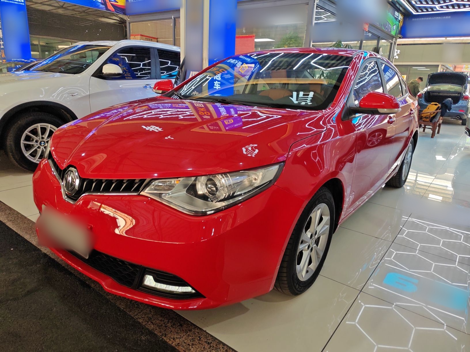 MG GT 2017 MG GT 2017 car image