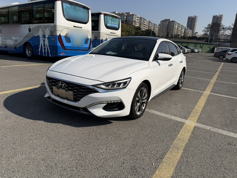 Hyundai Lafesta 2020 car image 