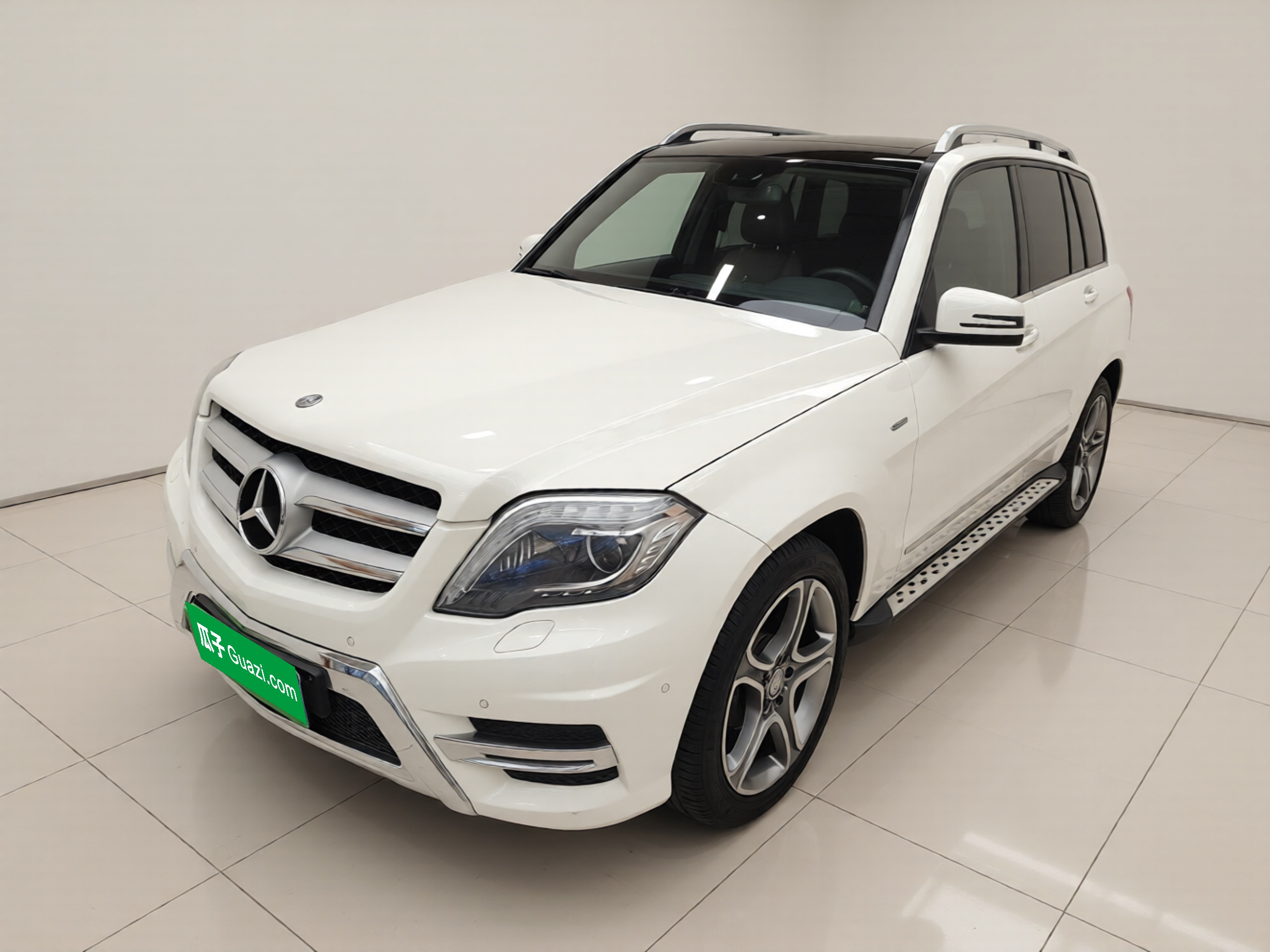 Mercedes-Benz GLK Class 2014 Mercedes-Benz GLK Class 2014 car image