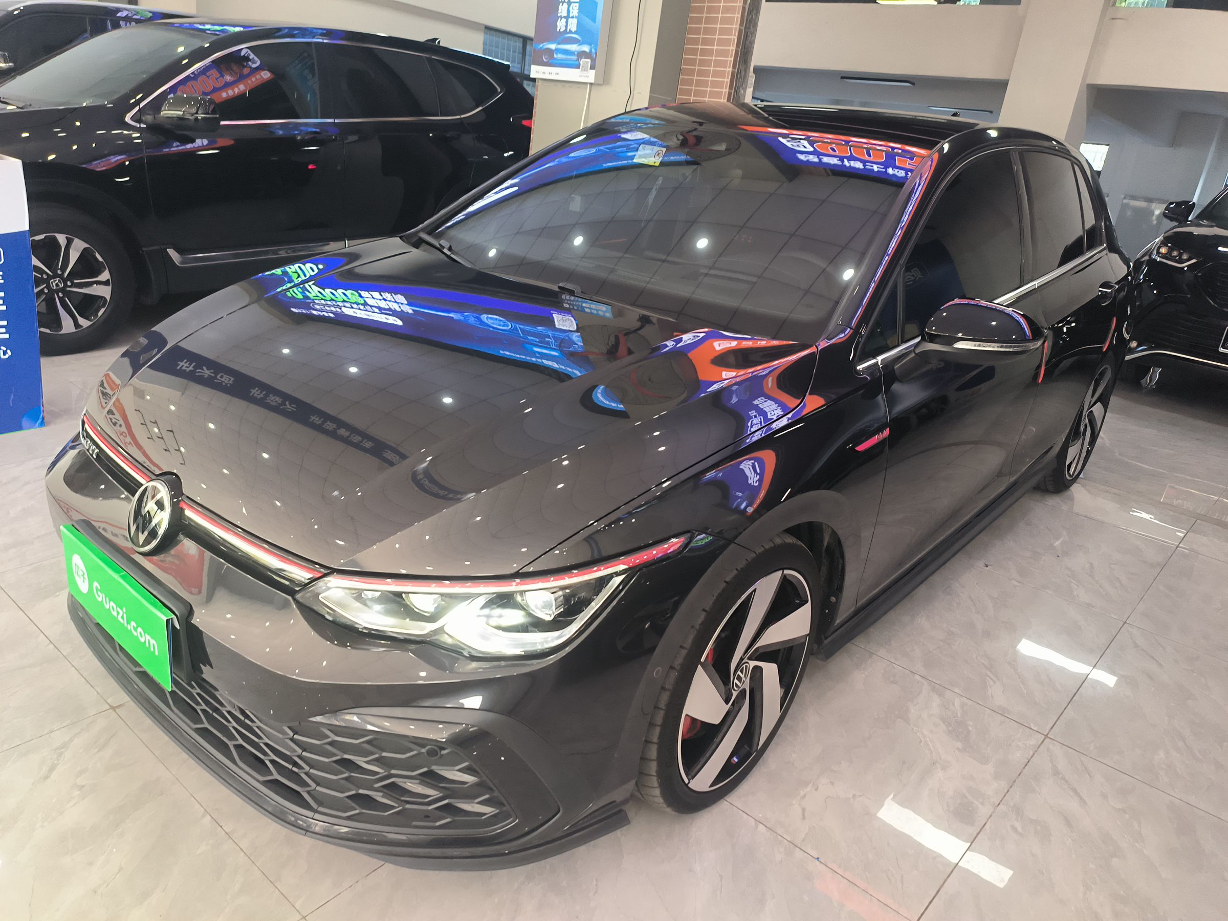 Volkswagen GolfGTI 2022 car image 