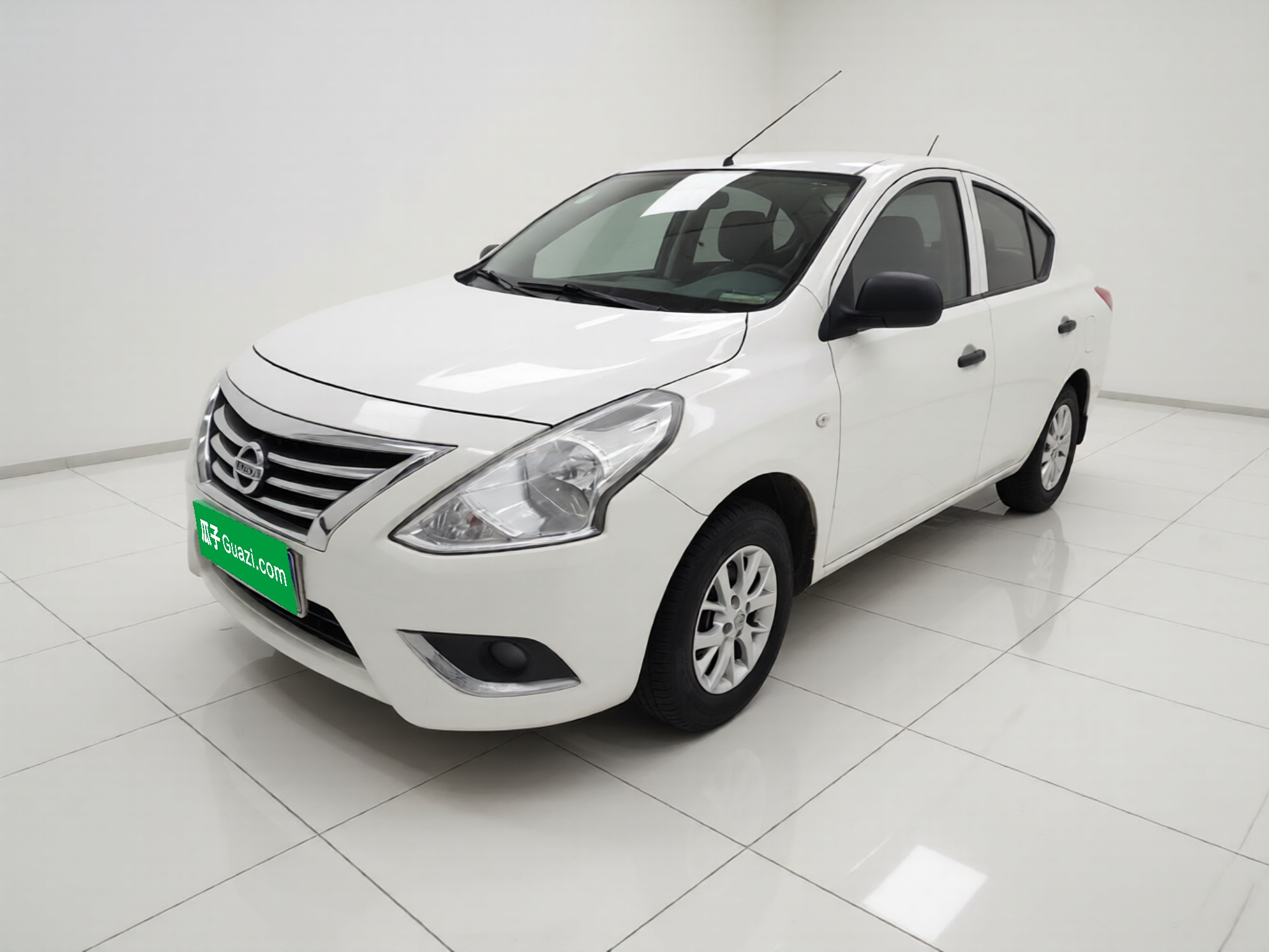 Nissan Sunny 2016 Nissan Sunny 2016 car image
