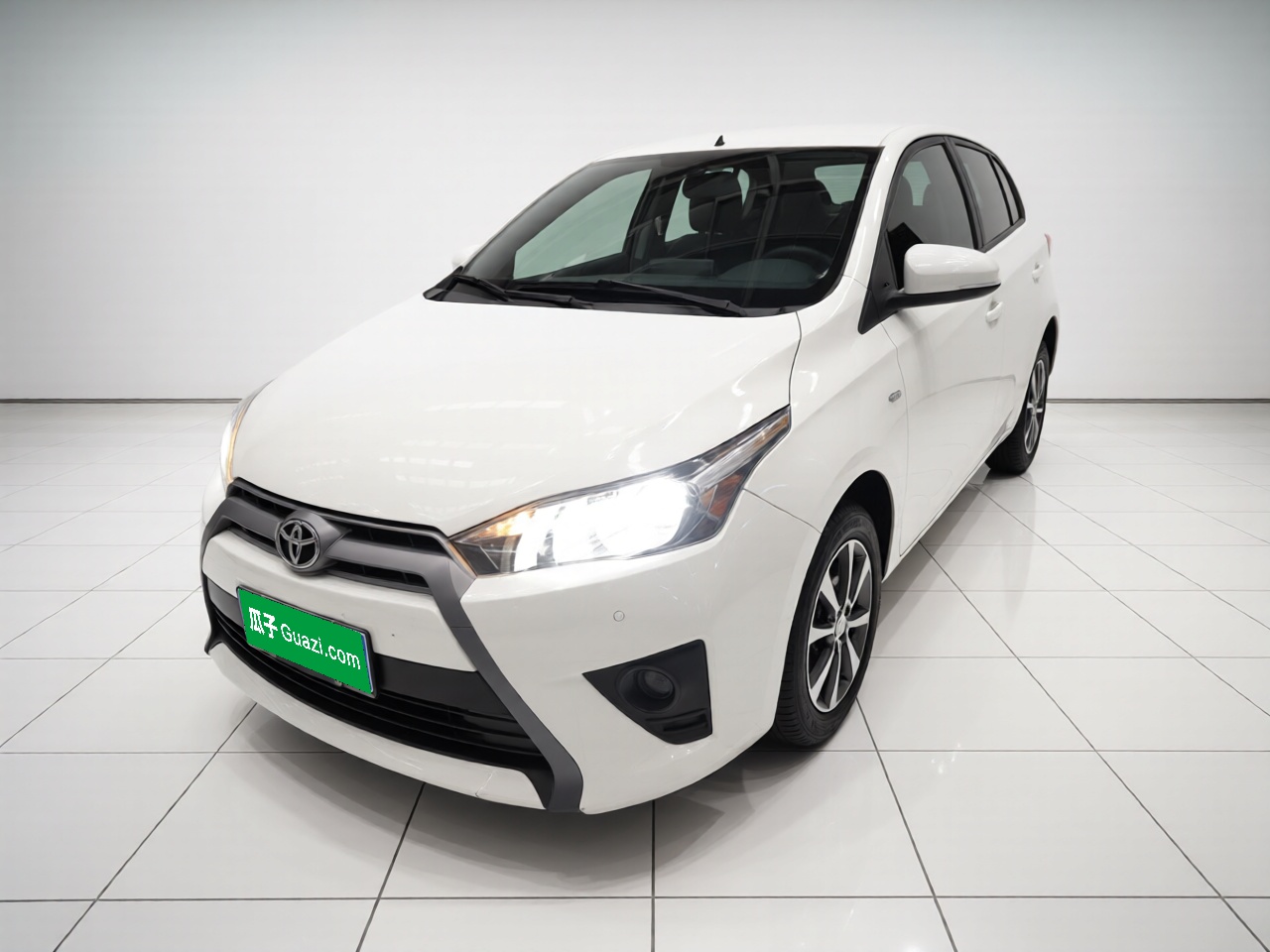 Toyota Yaris L Zhixuan 2015 Toyota Yaris L Zhixuan 2015 car image