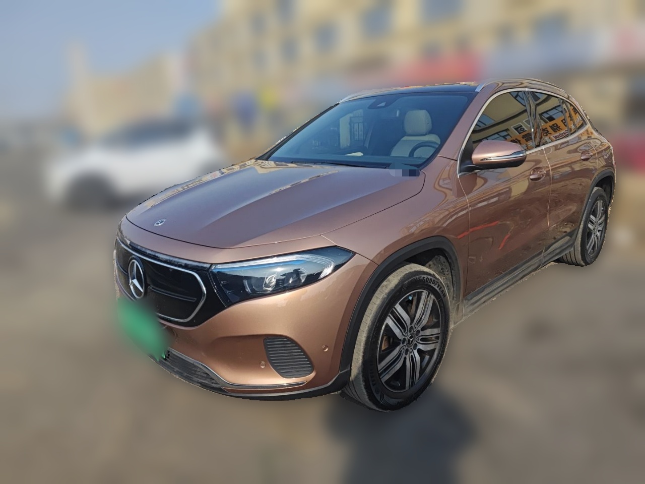 Mercedes-Benz EQA Class 2023 immagine di auto 