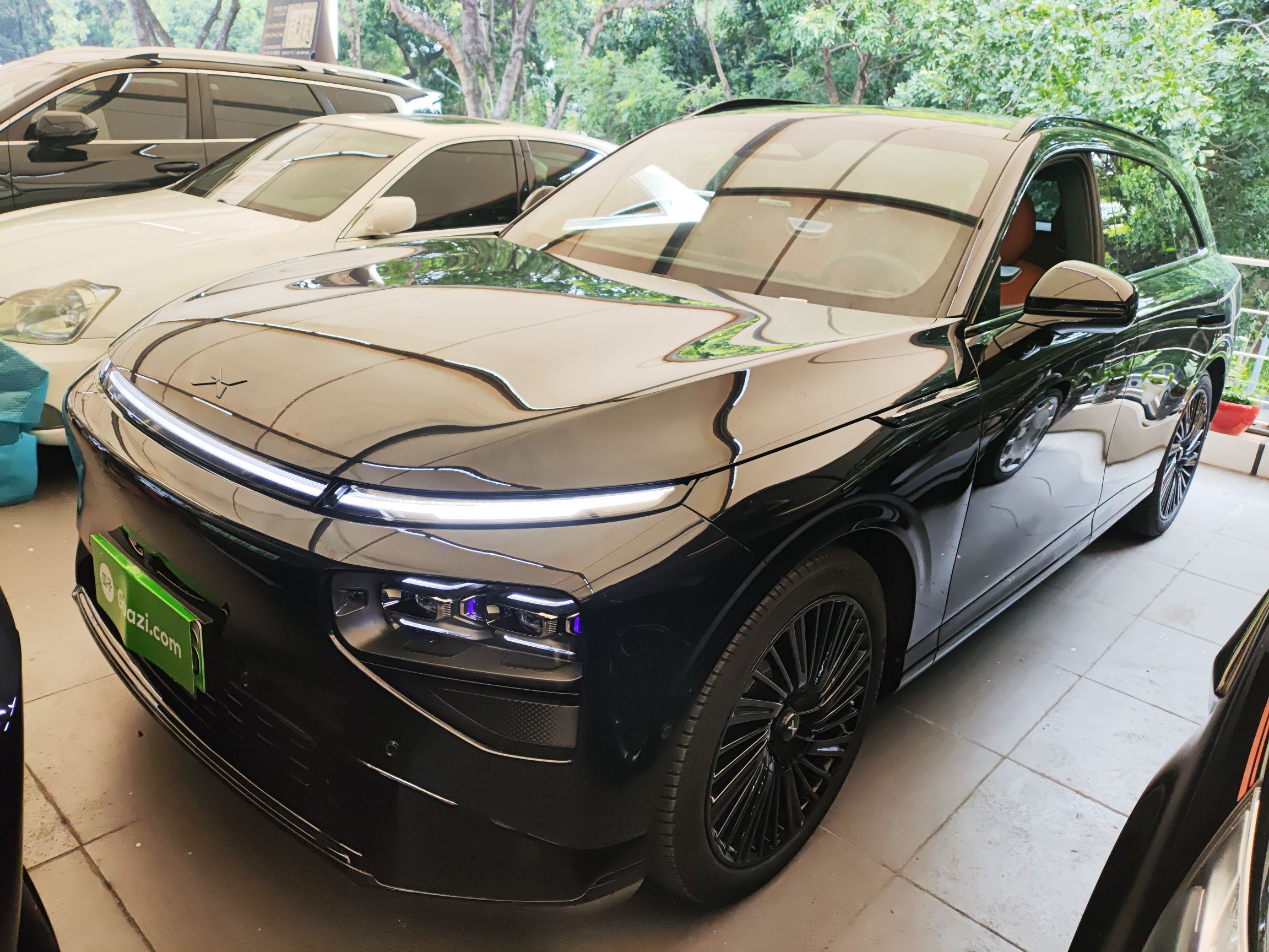 Xpeng G9 2025 immagine di auto 