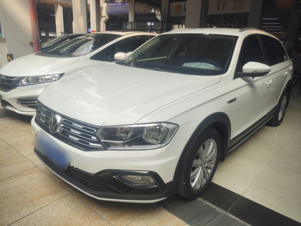 Volkswagen C-Trek 2019 Volkswagen C-Trek 2019 immagine di auto