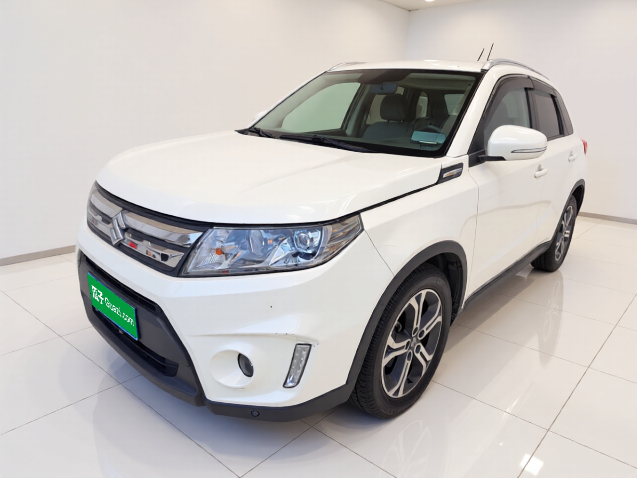 Suzuki Vitara 2016 Suzuki Vitara 2016 car image