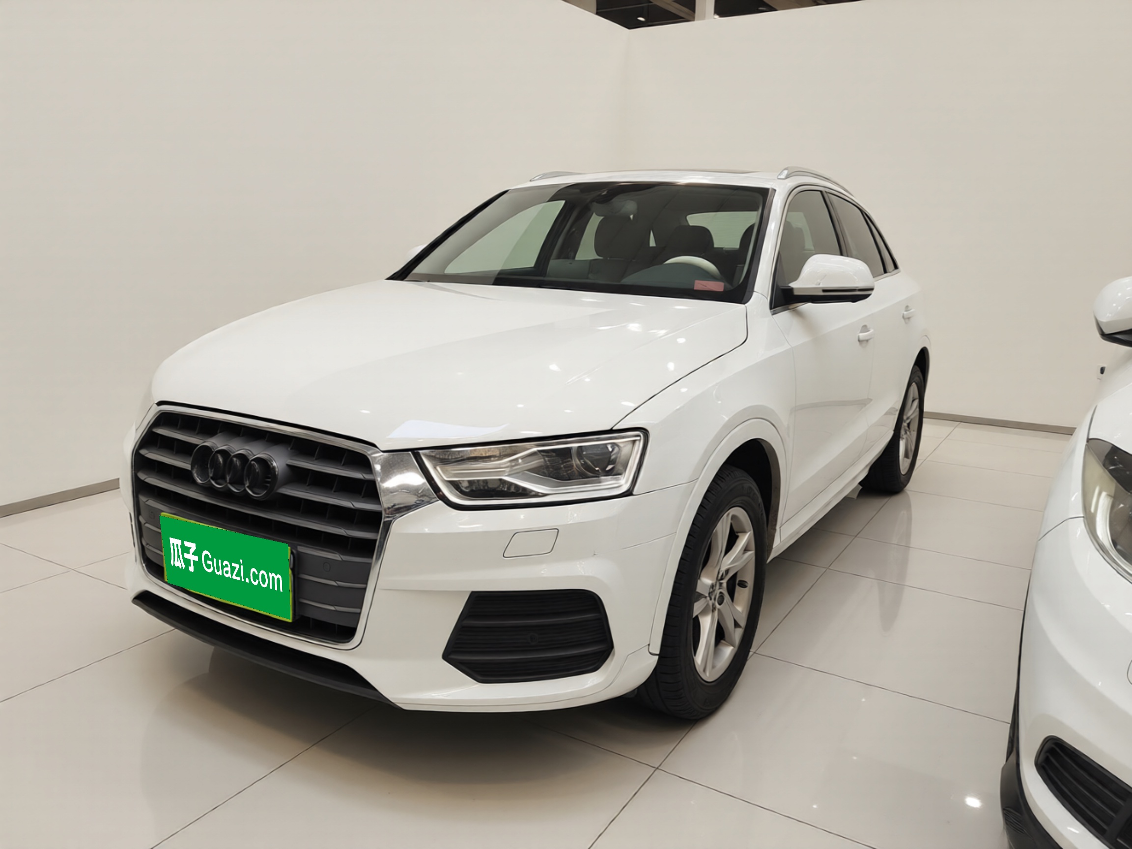 Audi Q3 2016 car image 