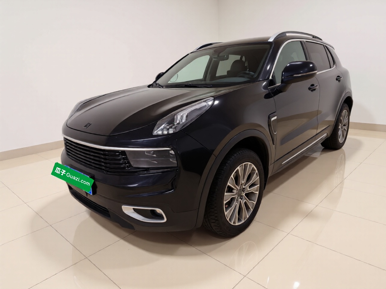 Lynk & Co 01 2019 Lynk & Co 01 2019 car image