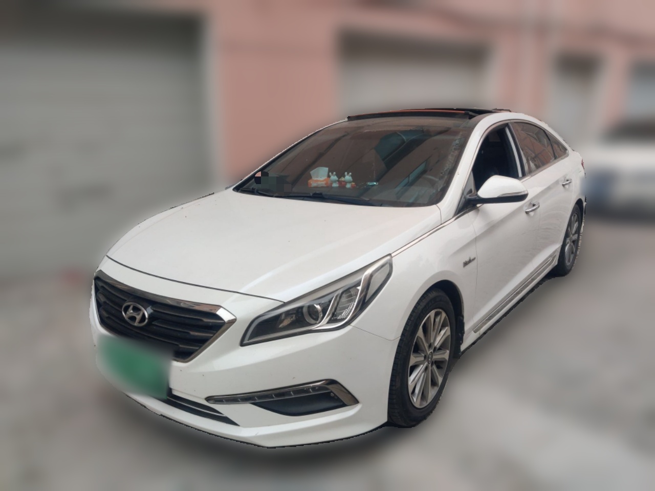 Hyundai Sonata 2015 car image 