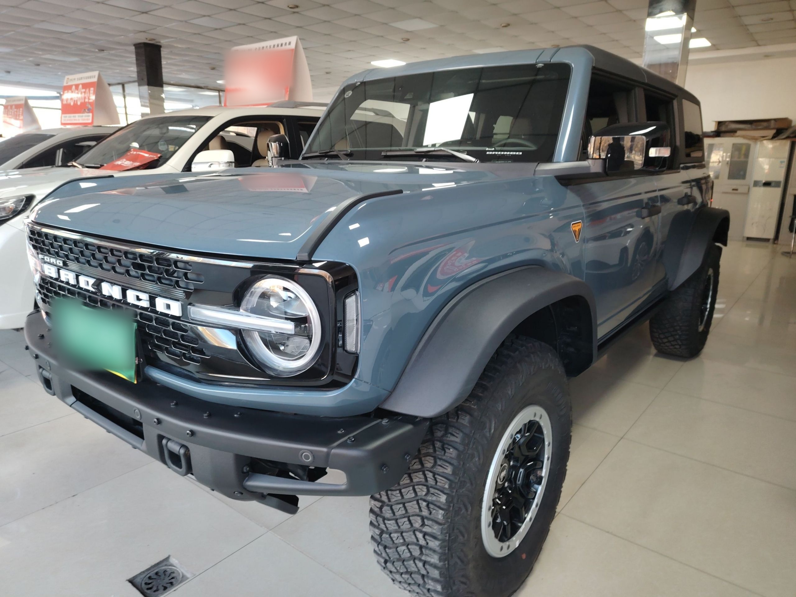 Ford Bronco 2025 Ford Bronco 2025 汽车图片