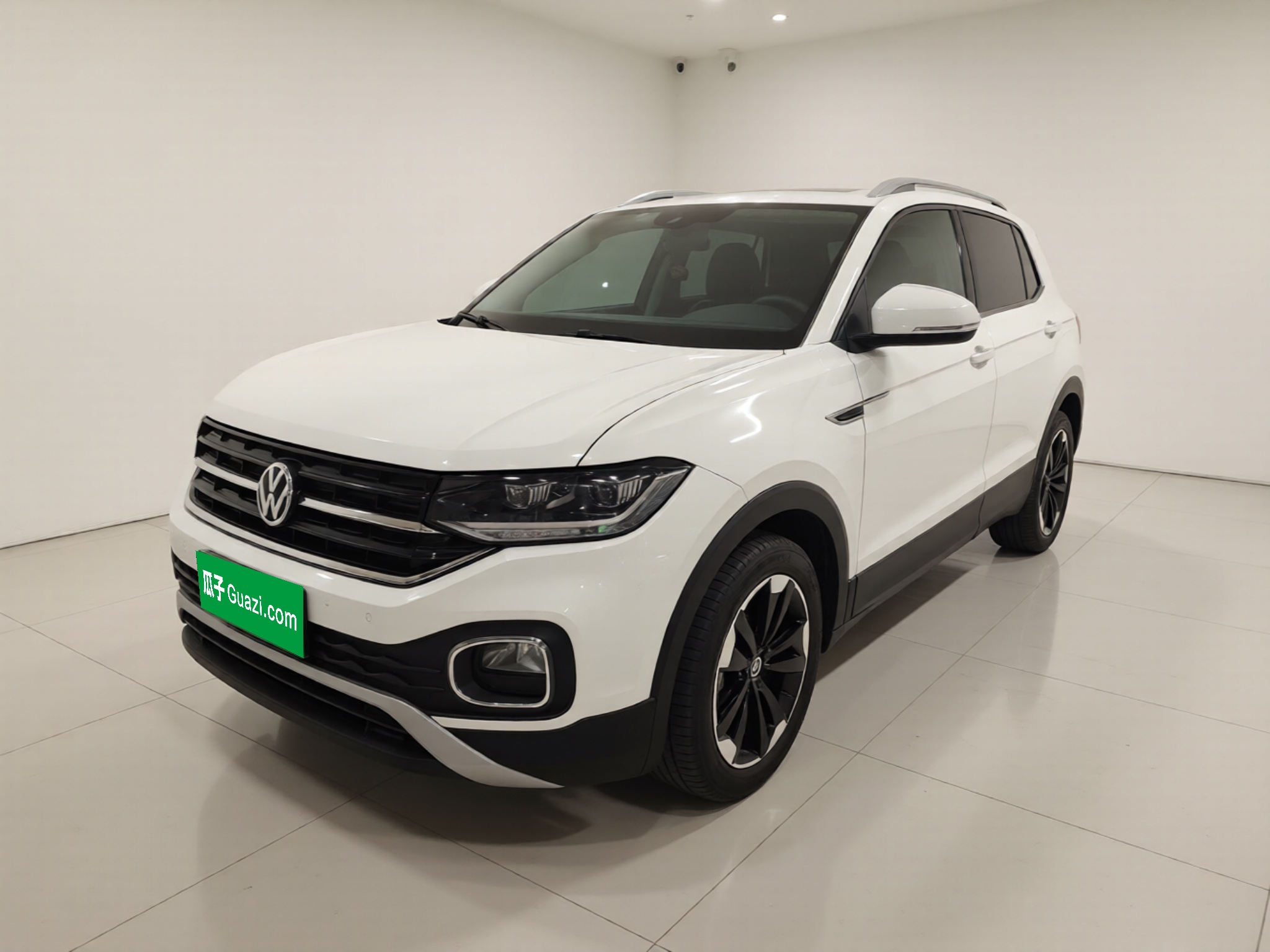 Volkswagen Tacqua 2021 Volkswagen Tacqua 2021 car image