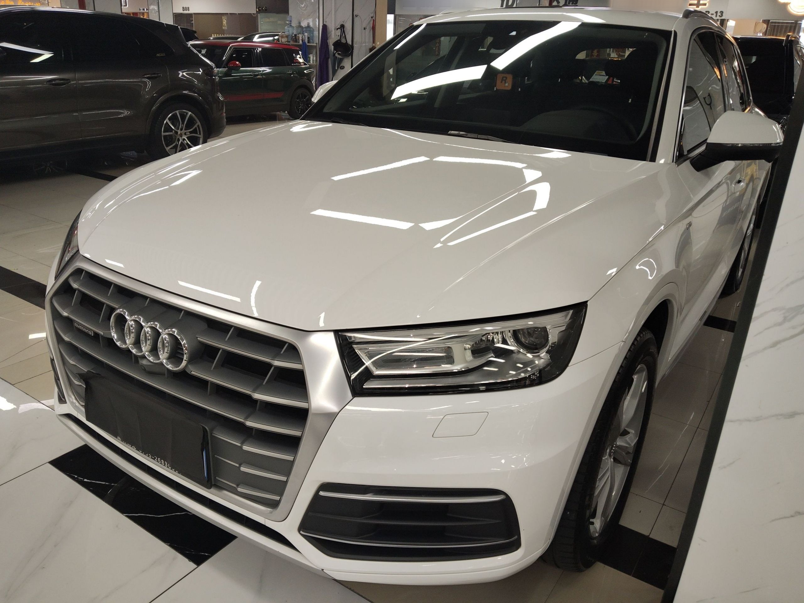 Audi Q5L 2019 car image 