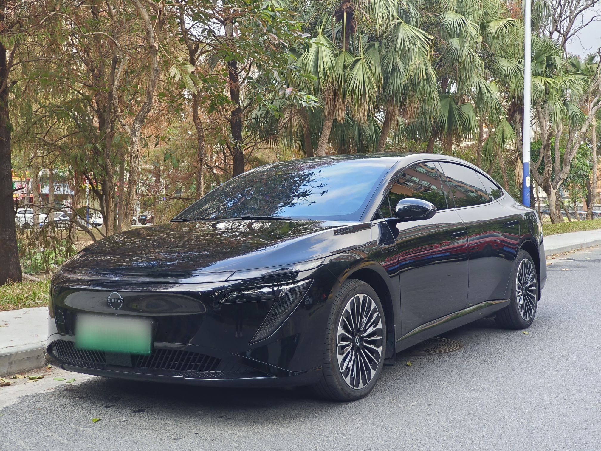 Nissan N7 2025 汽车图片 