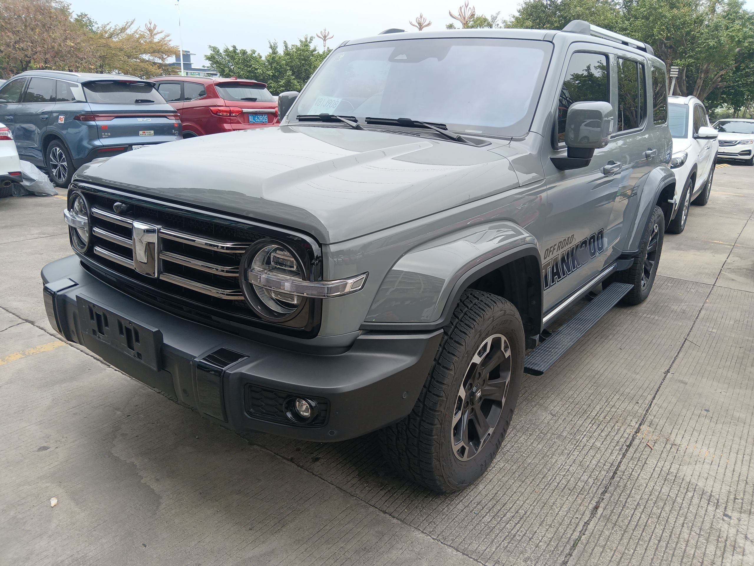 Tank 300 New Energy 2024 car image 