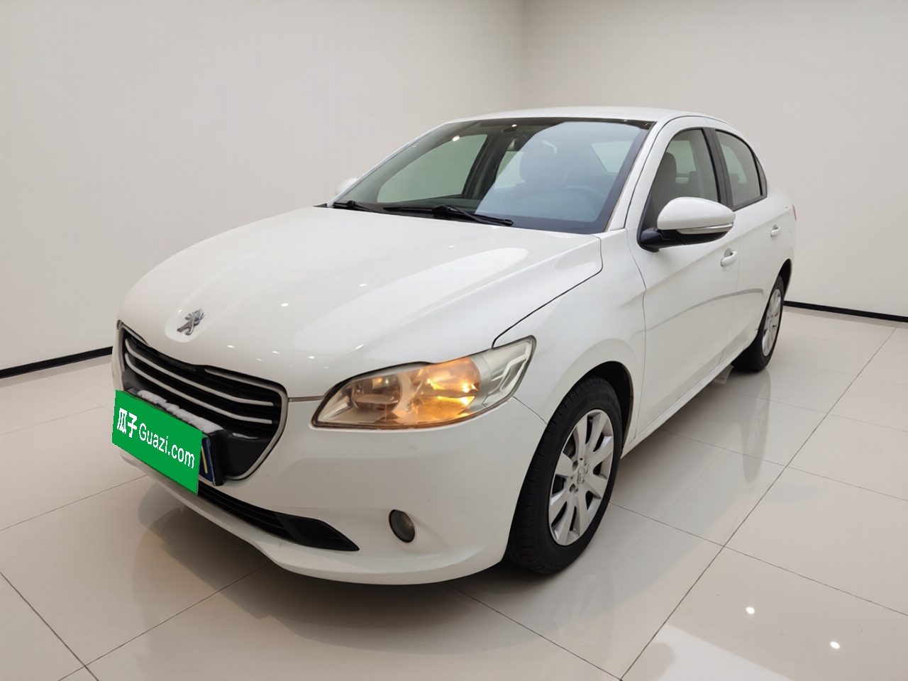 Peugeot 301 2016 汽车图片 