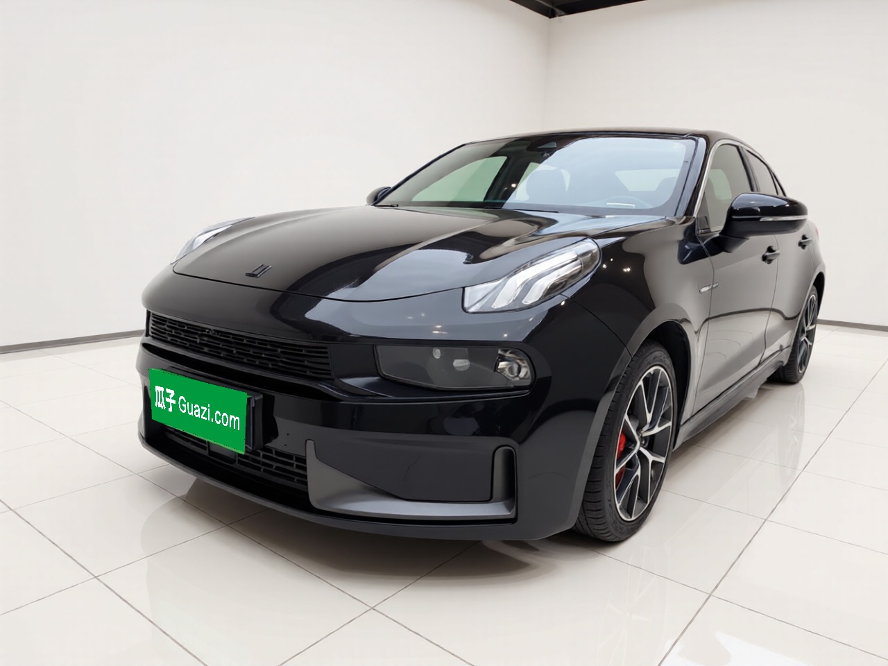 Lynk & Co 03 2020 car image 