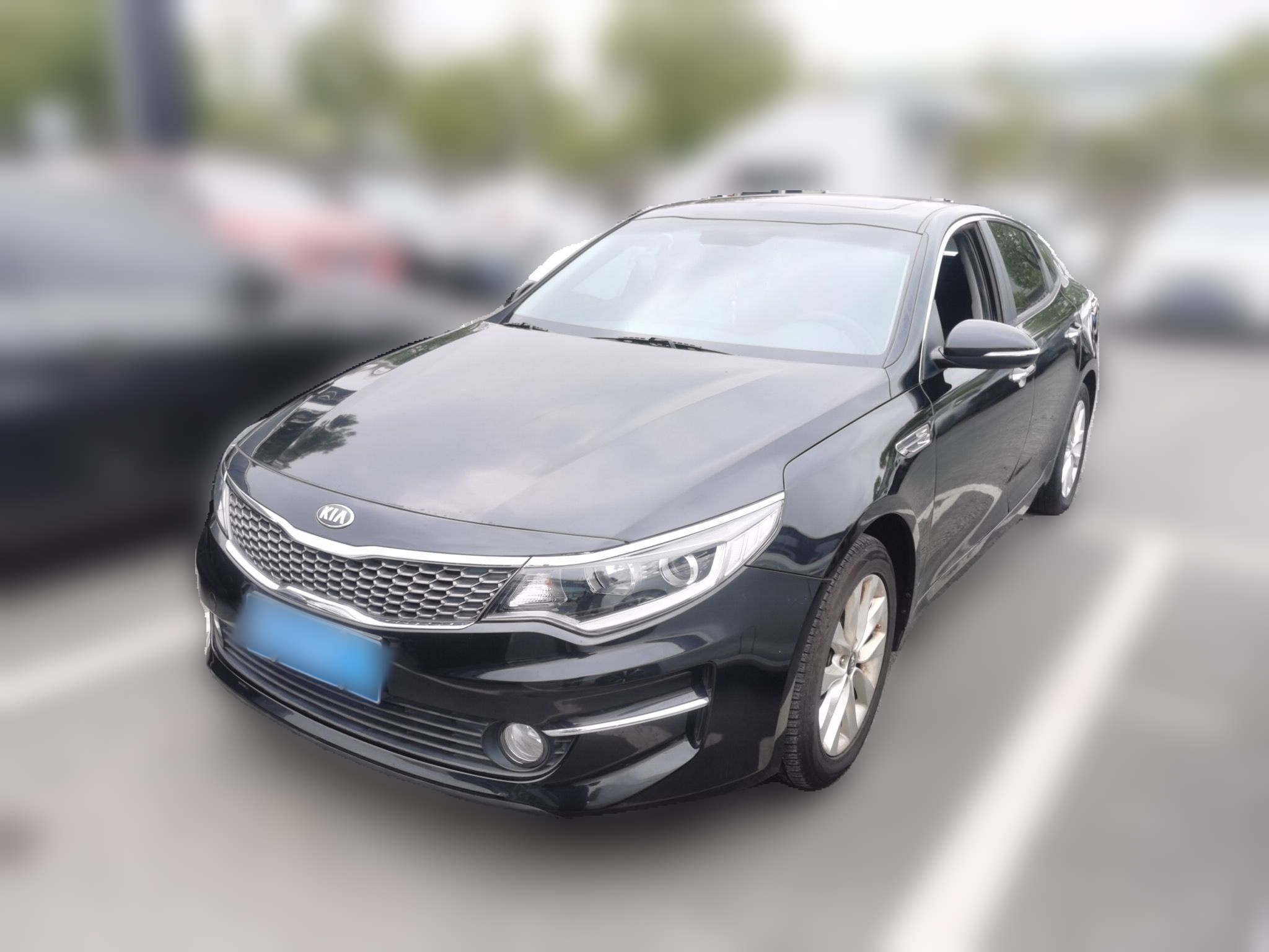 Kia K5 2017 car image 
