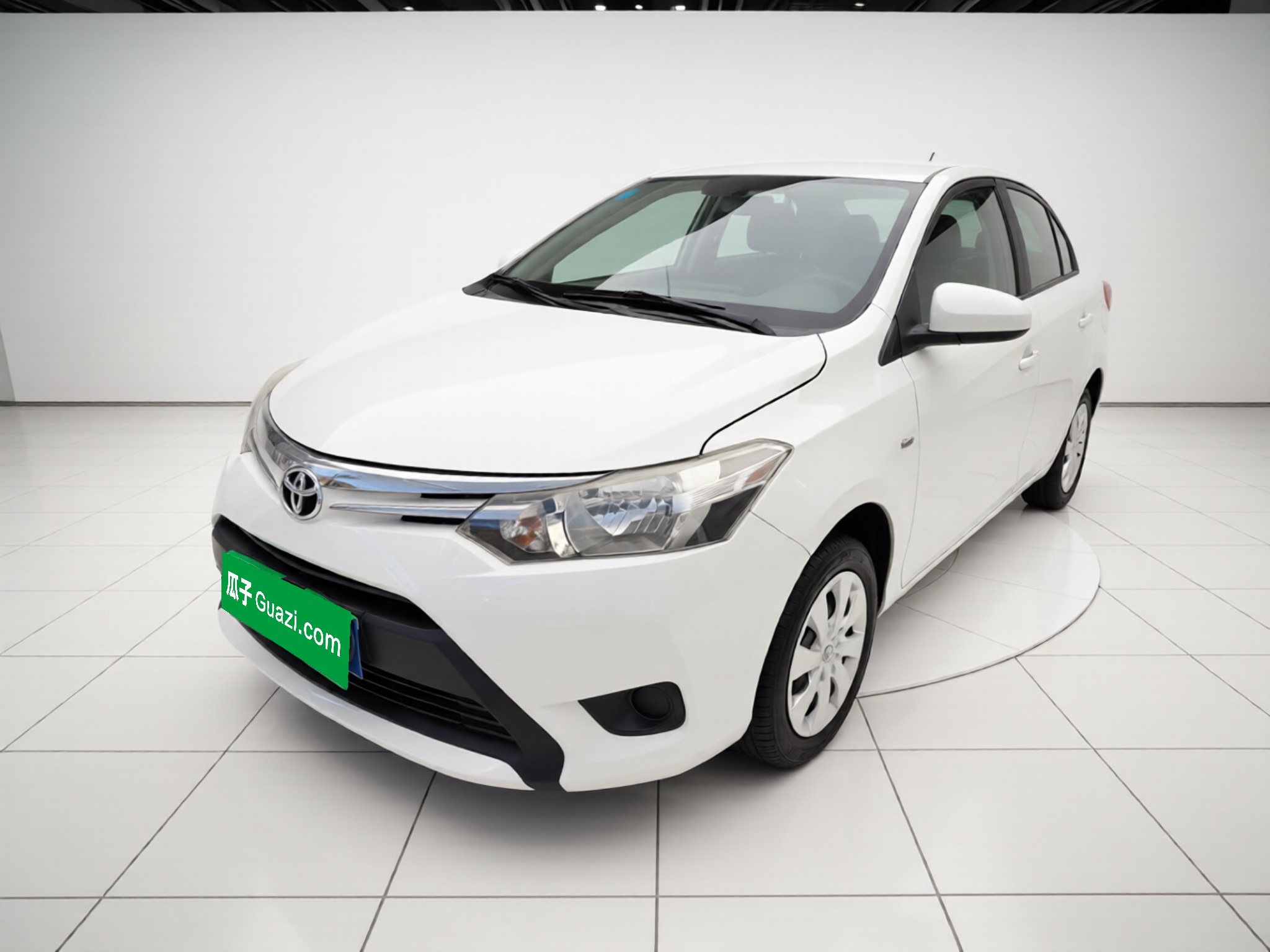 Vios 2015 immagine di auto 