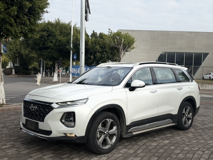 Hyundai Santa Fe 2019 Hyundai Santa Fe 2019 car image