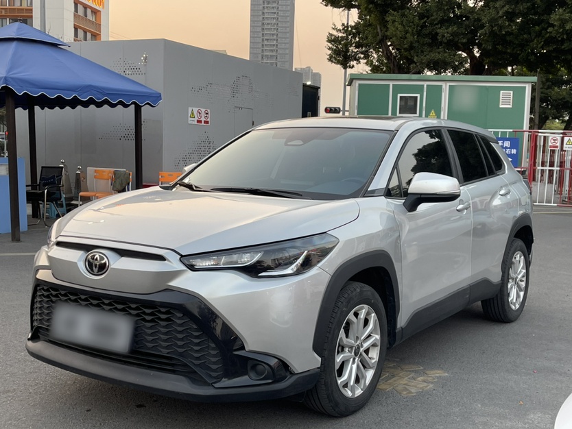Toyota Frontlander 2023 car image 