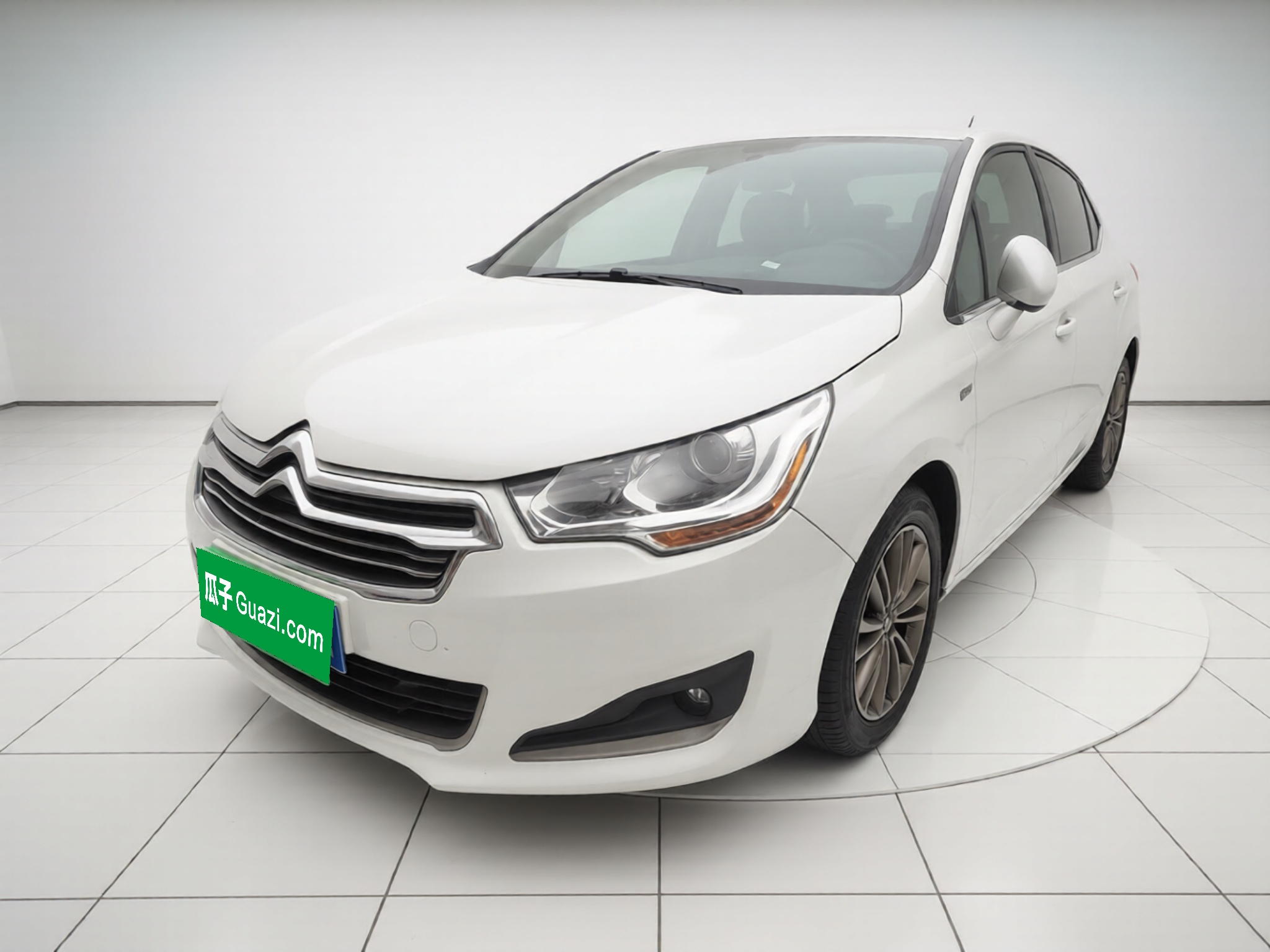 Citroen C4L 2015 car image 