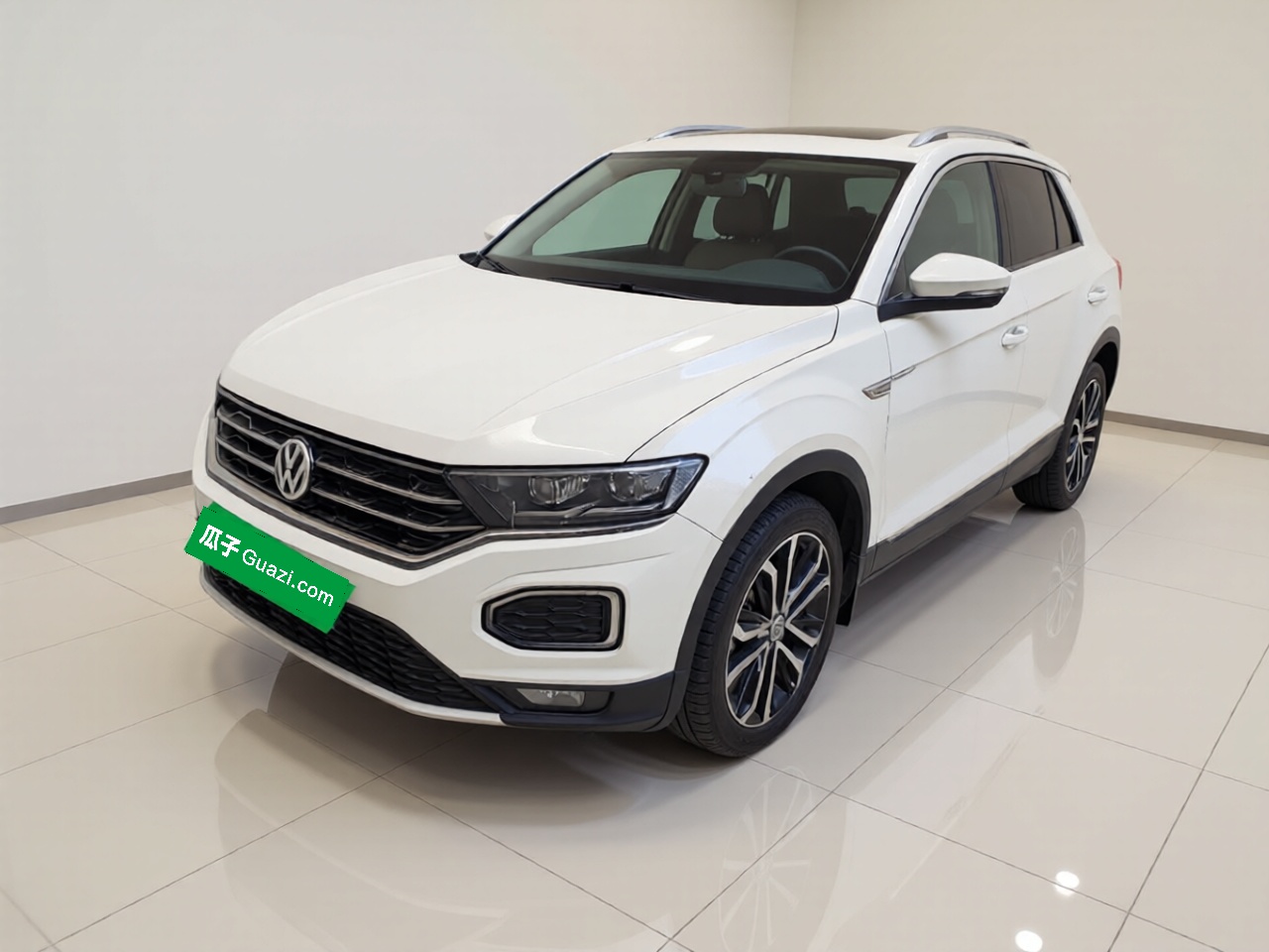 T-Roc 2019 immagine di auto 