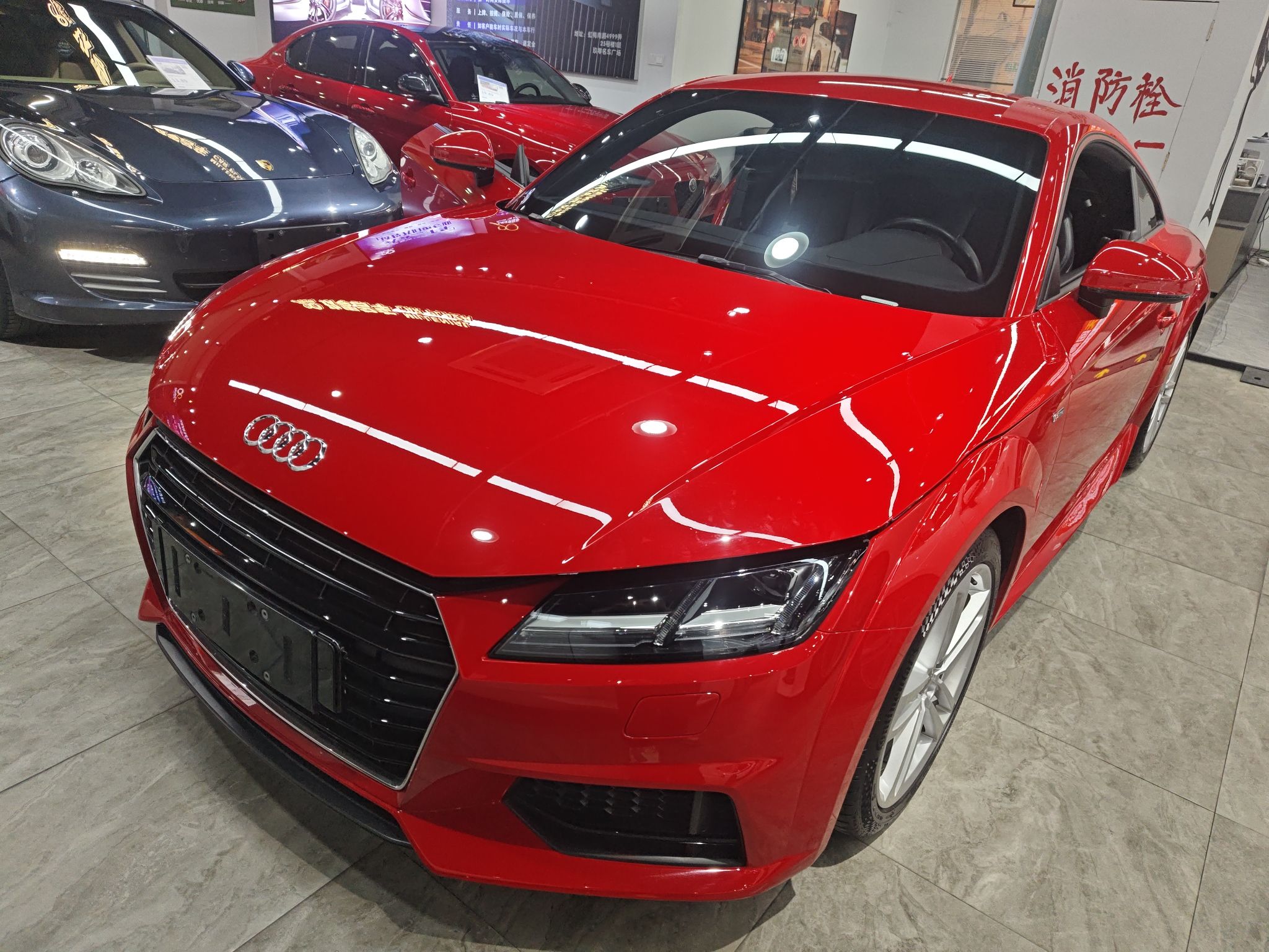 Audi TT 2017 Audi TT 2017 car image