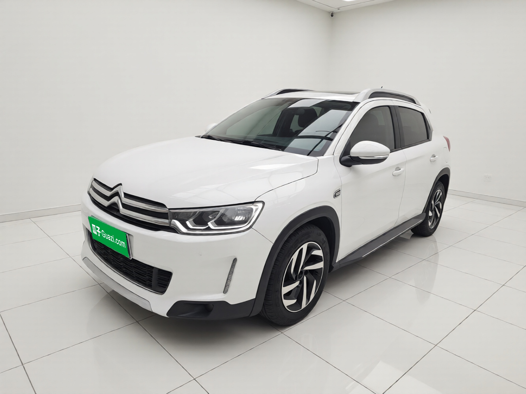 Citroen C3-XR 2017 Citroen C3-XR 2017 car image