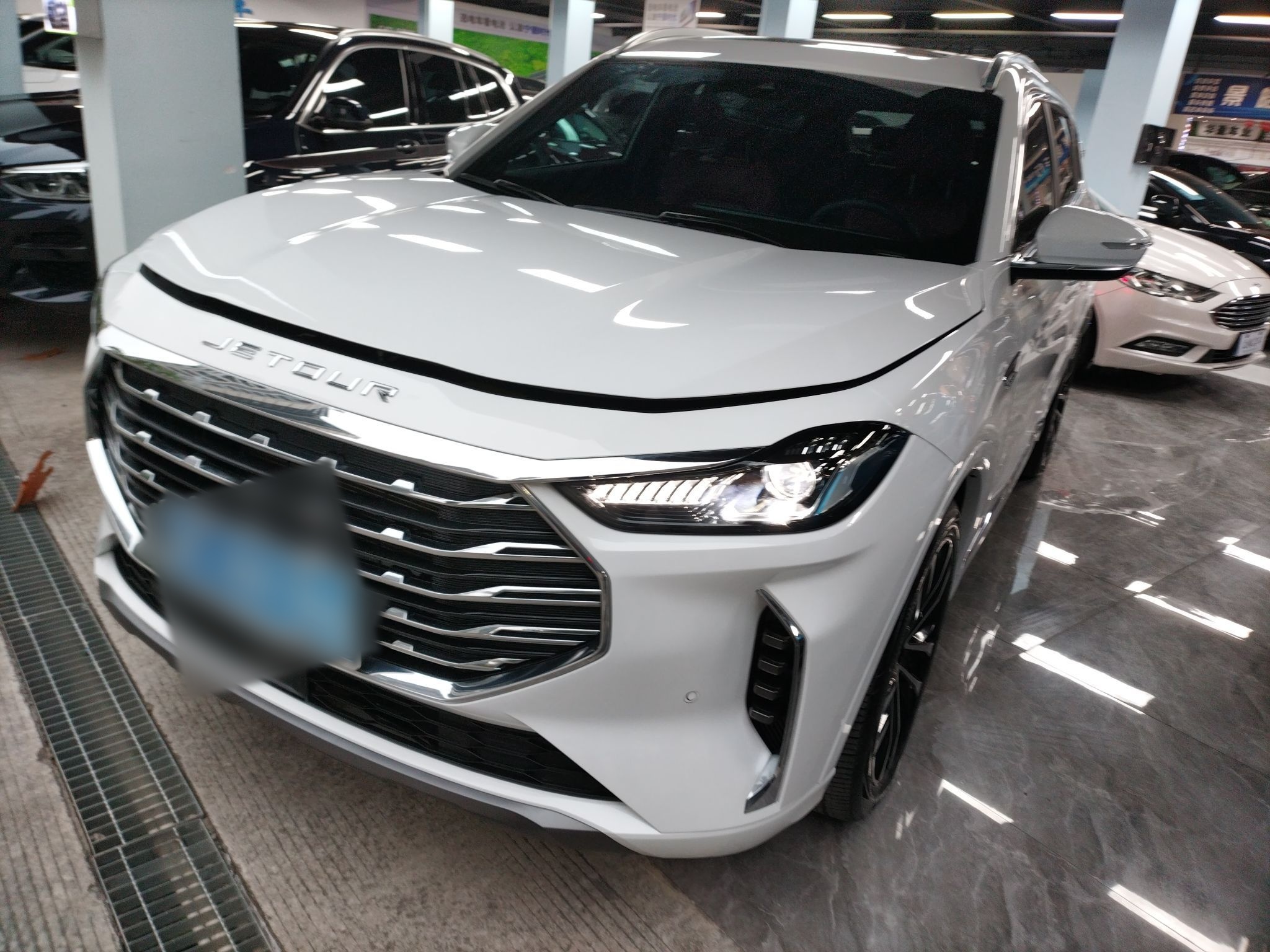 Jetour X70 PLUS 2023 car image 