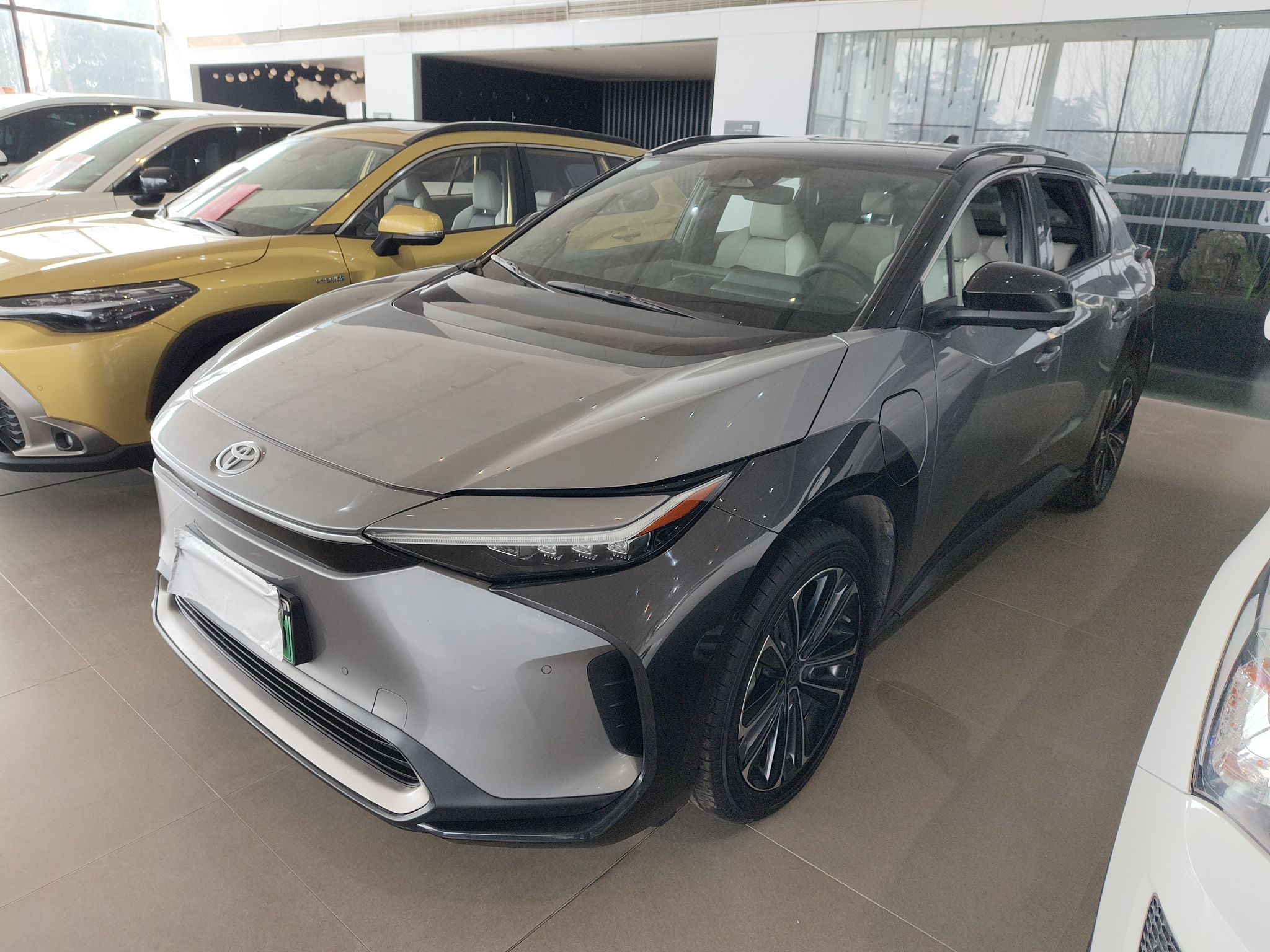 Toyota bZ4X 2022 汽车图片 