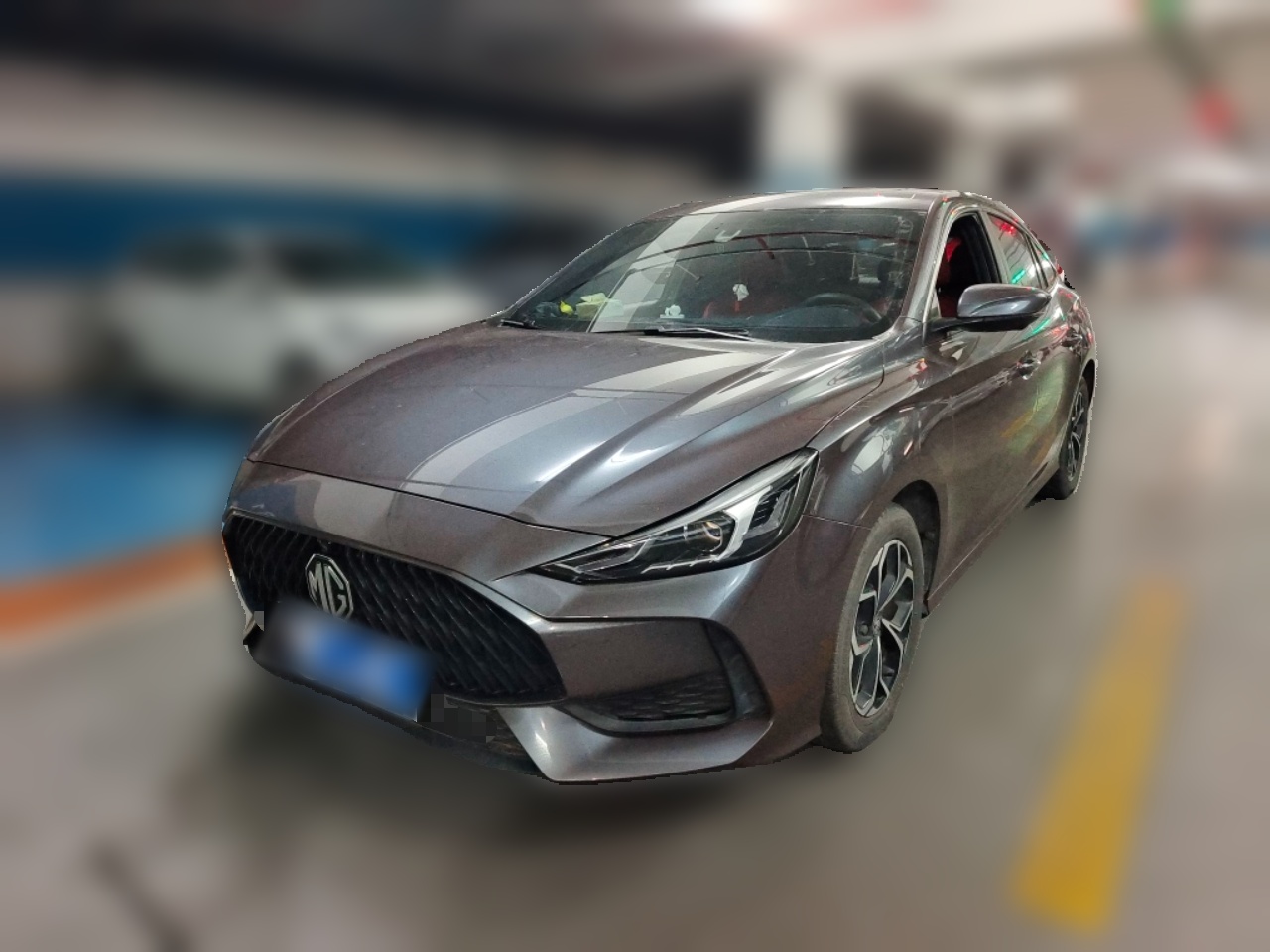 5 2022 5 2022 car image