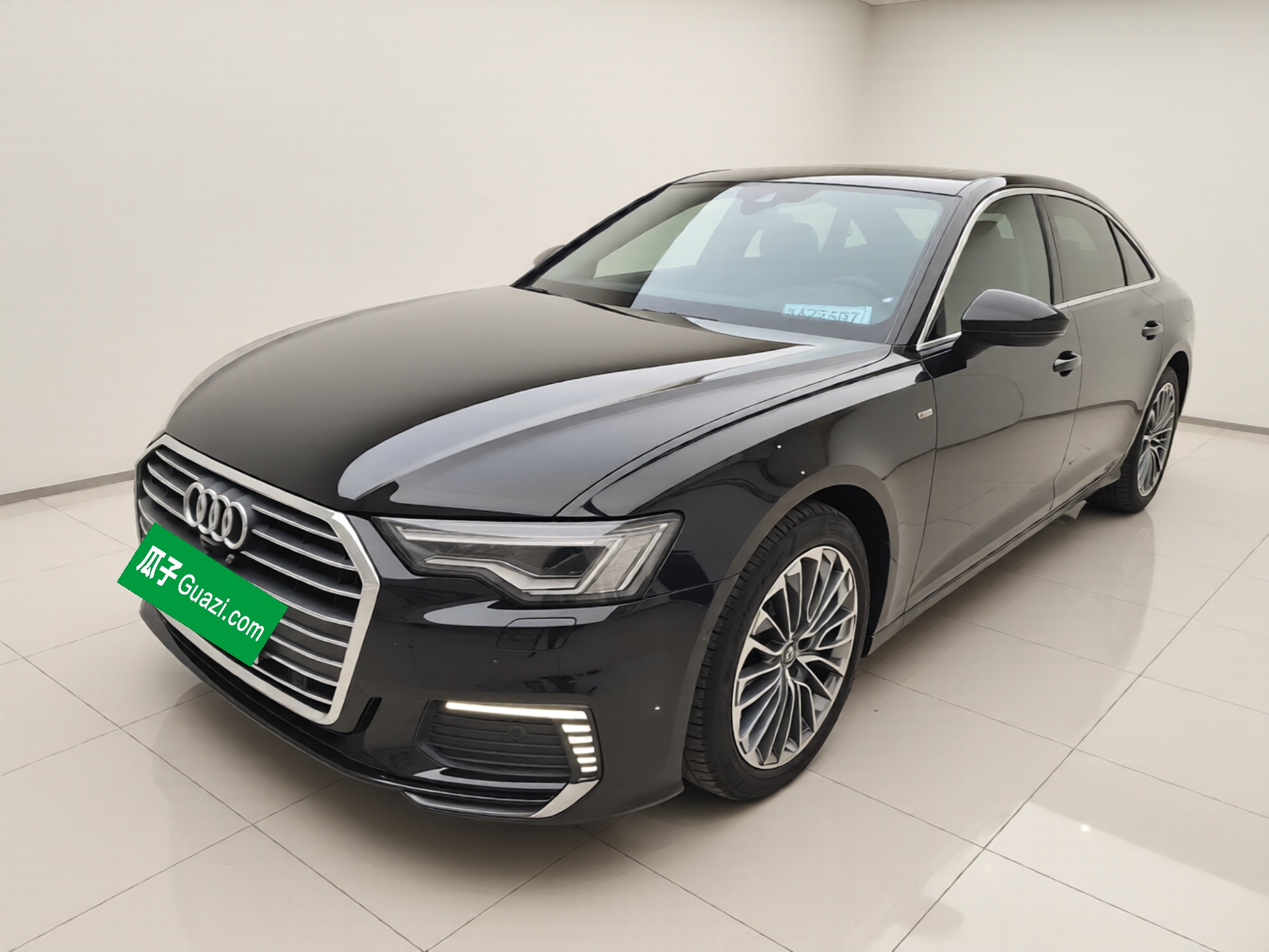 Audi A6L New Energy 2020 car image 