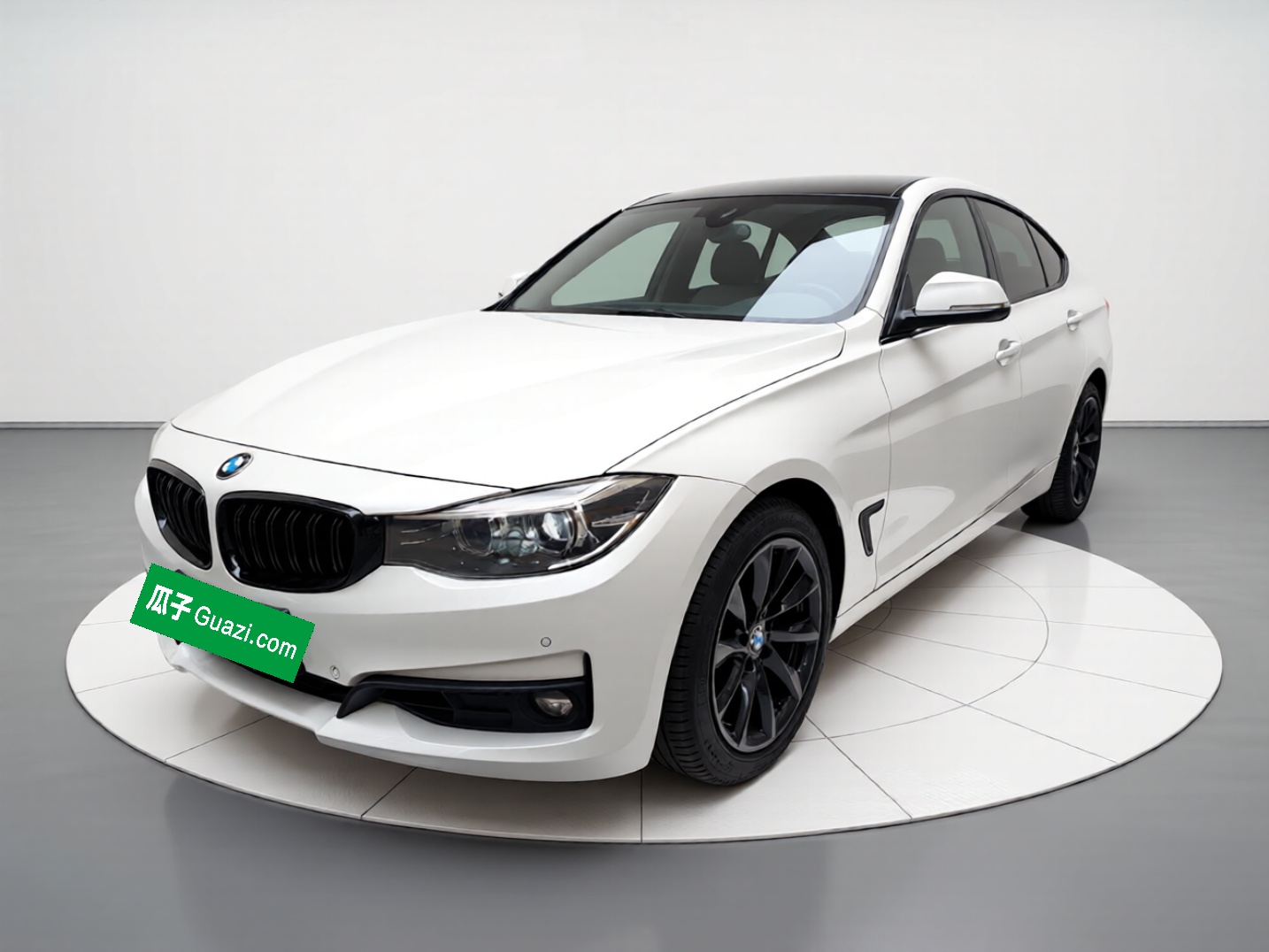 BMW 3 Series GT 2018 BMW 3 Series GT 2018 immagine di auto